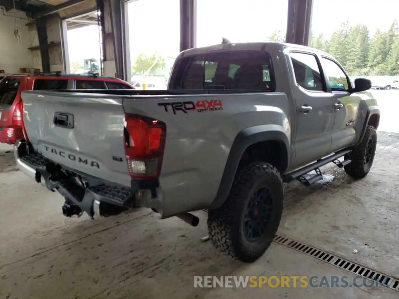 4 Photograph of a damaged car 3TMCZ5AN6KM204666 TOYOTA TACOMA 2019