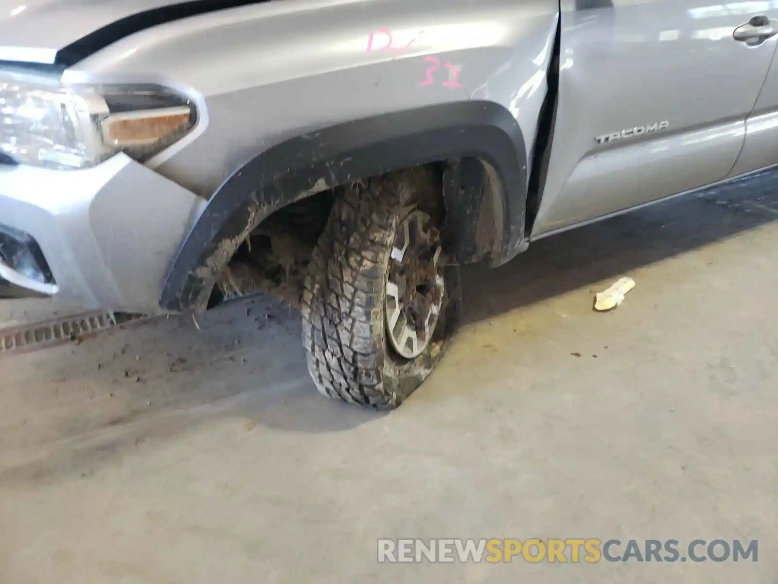 9 Photograph of a damaged car 3TMCZ5AN6KM205123 TOYOTA TACOMA 2019