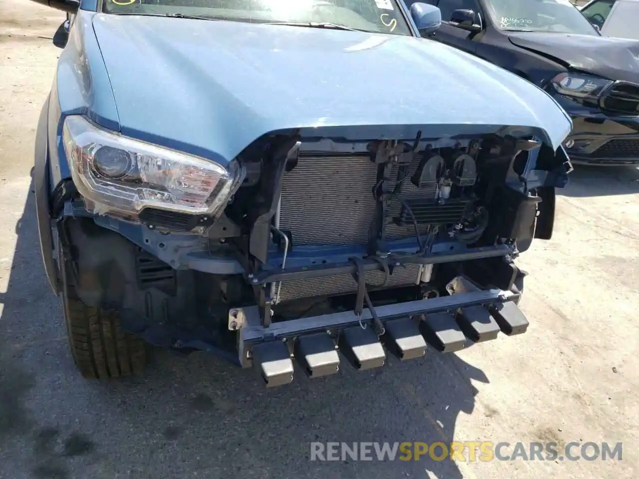 9 Photograph of a damaged car 3TMCZ5AN6KM205767 TOYOTA TACOMA 2019