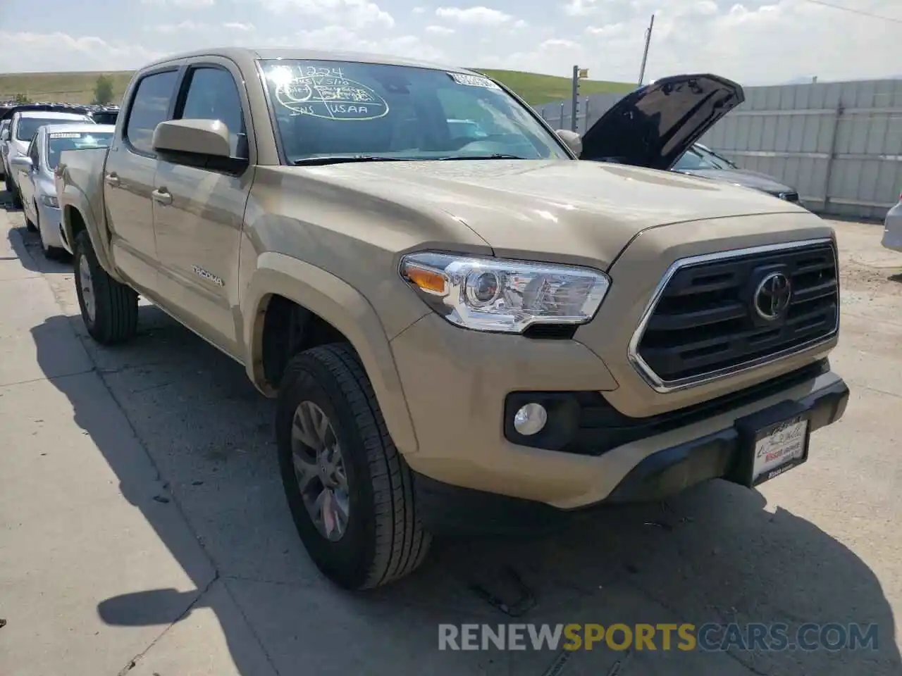 1 Photograph of a damaged car 3TMCZ5AN6KM206210 TOYOTA TACOMA 2019