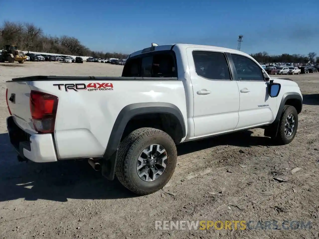 3 Photograph of a damaged car 3TMCZ5AN6KM209558 TOYOTA TACOMA 2019