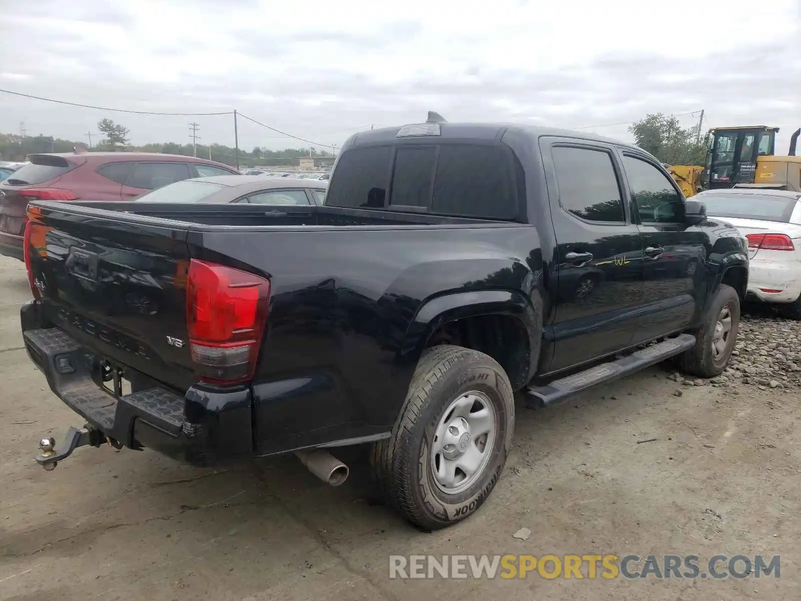 4 Photograph of a damaged car 3TMCZ5AN6KM210984 TOYOTA TACOMA 2019