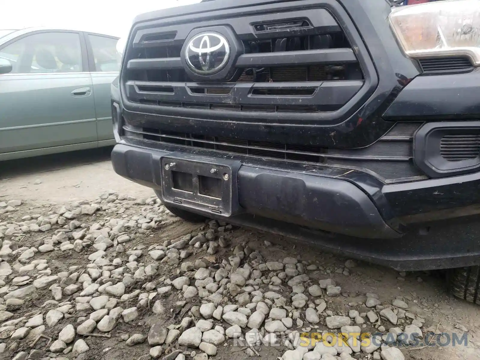 9 Photograph of a damaged car 3TMCZ5AN6KM210984 TOYOTA TACOMA 2019