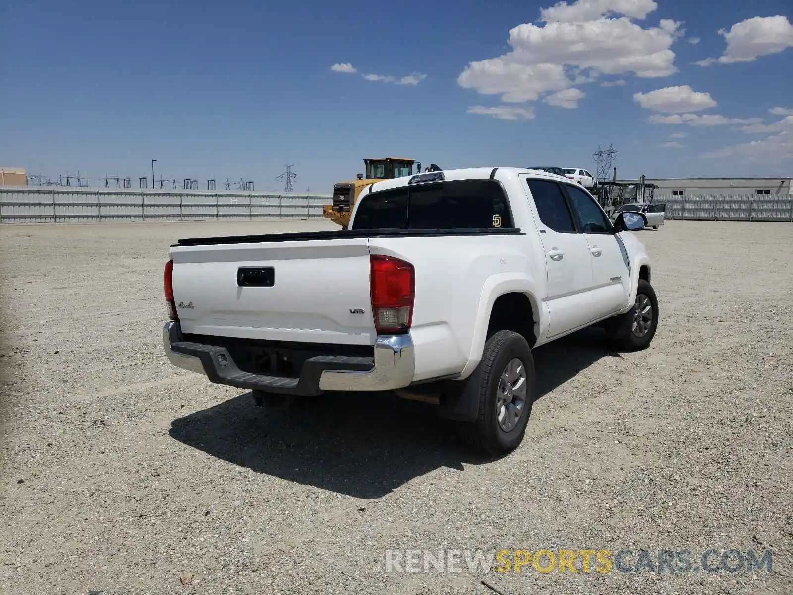 4 Photograph of a damaged car 3TMCZ5AN6KM213187 TOYOTA TACOMA 2019