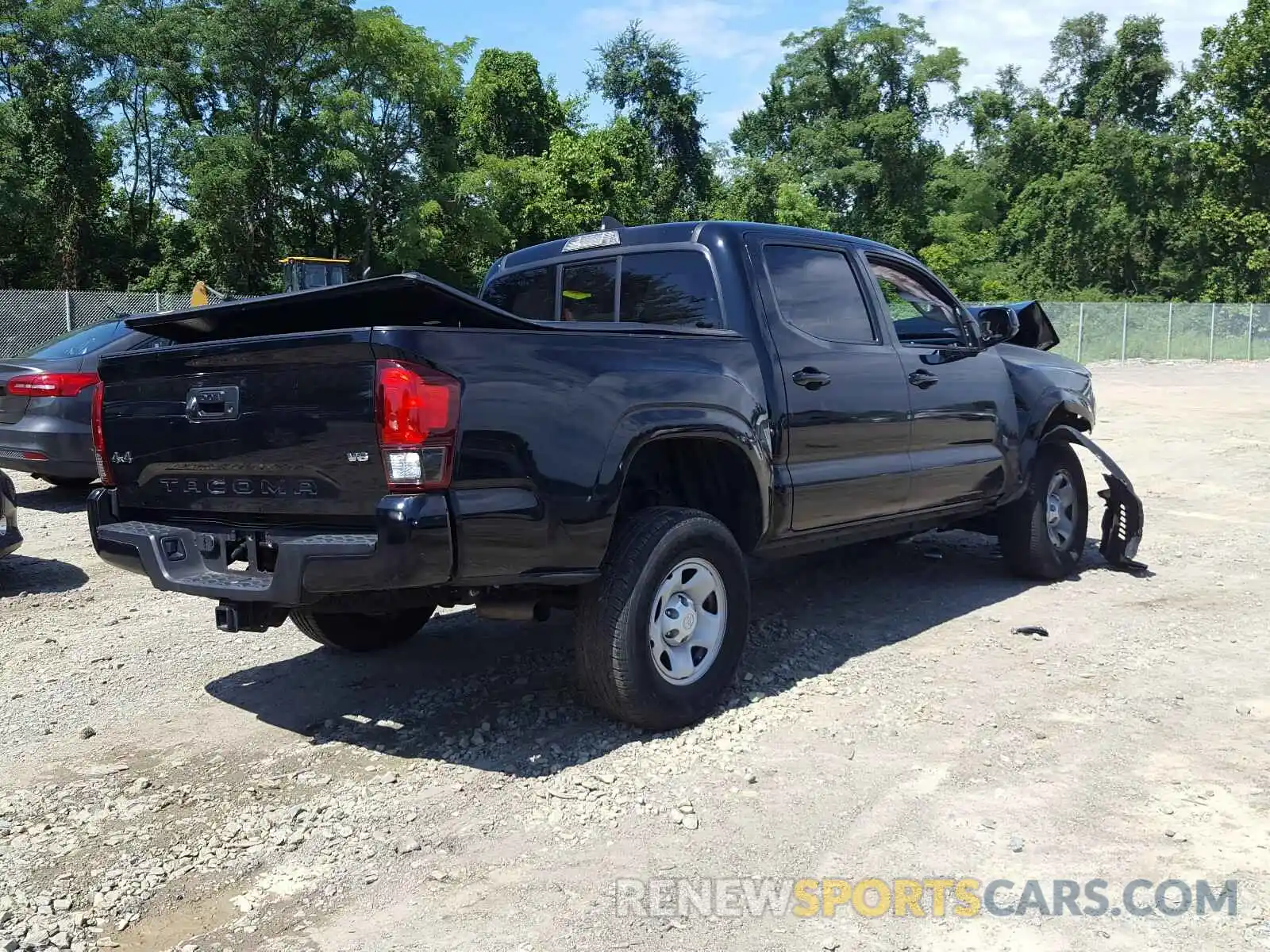 4 Photograph of a damaged car 3TMCZ5AN6KM217255 TOYOTA TACOMA 2019