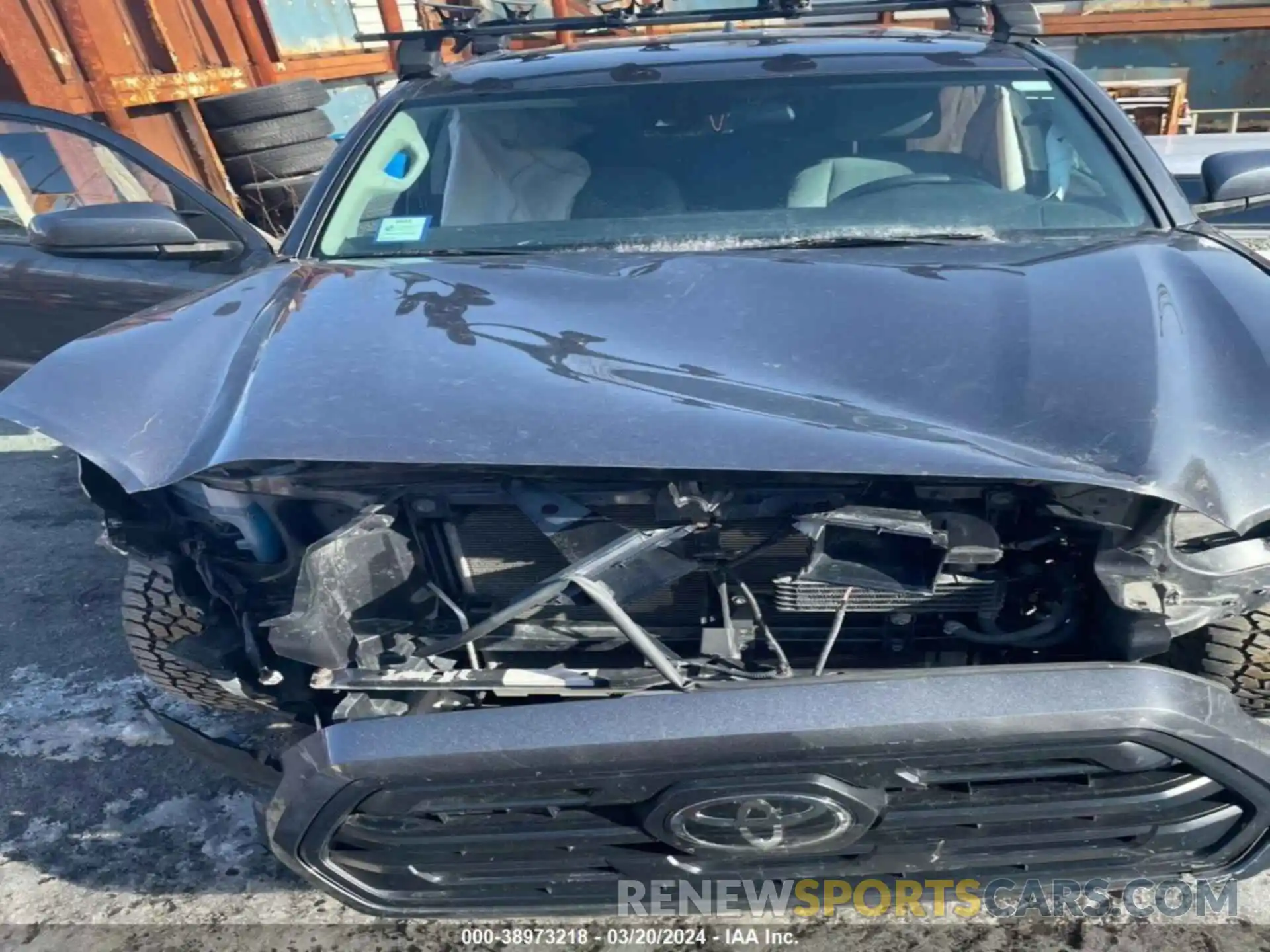 10 Photograph of a damaged car 3TMCZ5AN6KM217711 TOYOTA TACOMA 2019