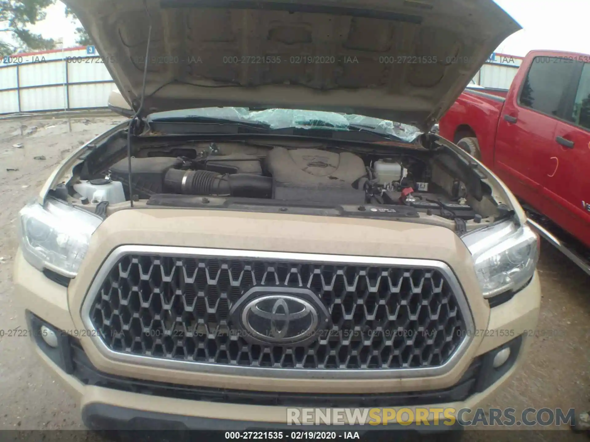 10 Photograph of a damaged car 3TMCZ5AN6KM219586 TOYOTA TACOMA 2019