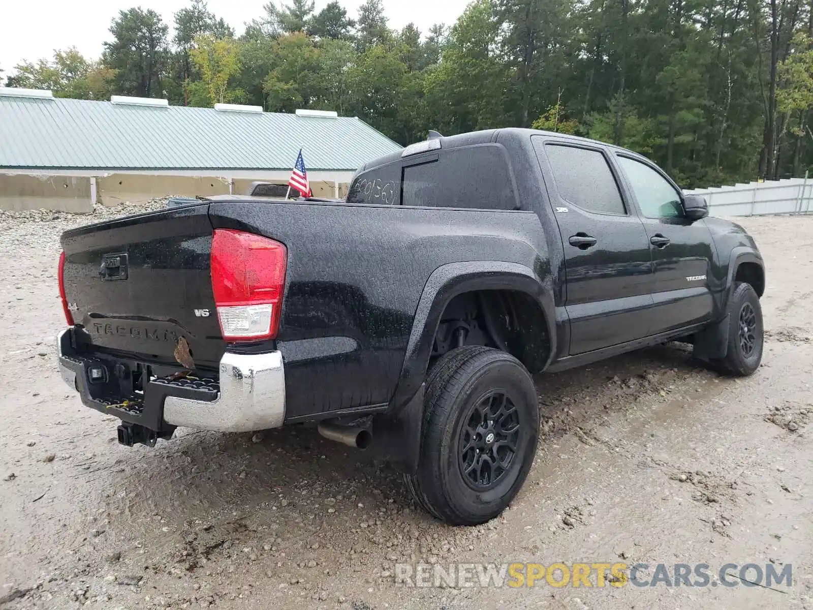 4 Photograph of a damaged car 3TMCZ5AN6KM222746 TOYOTA TACOMA 2019