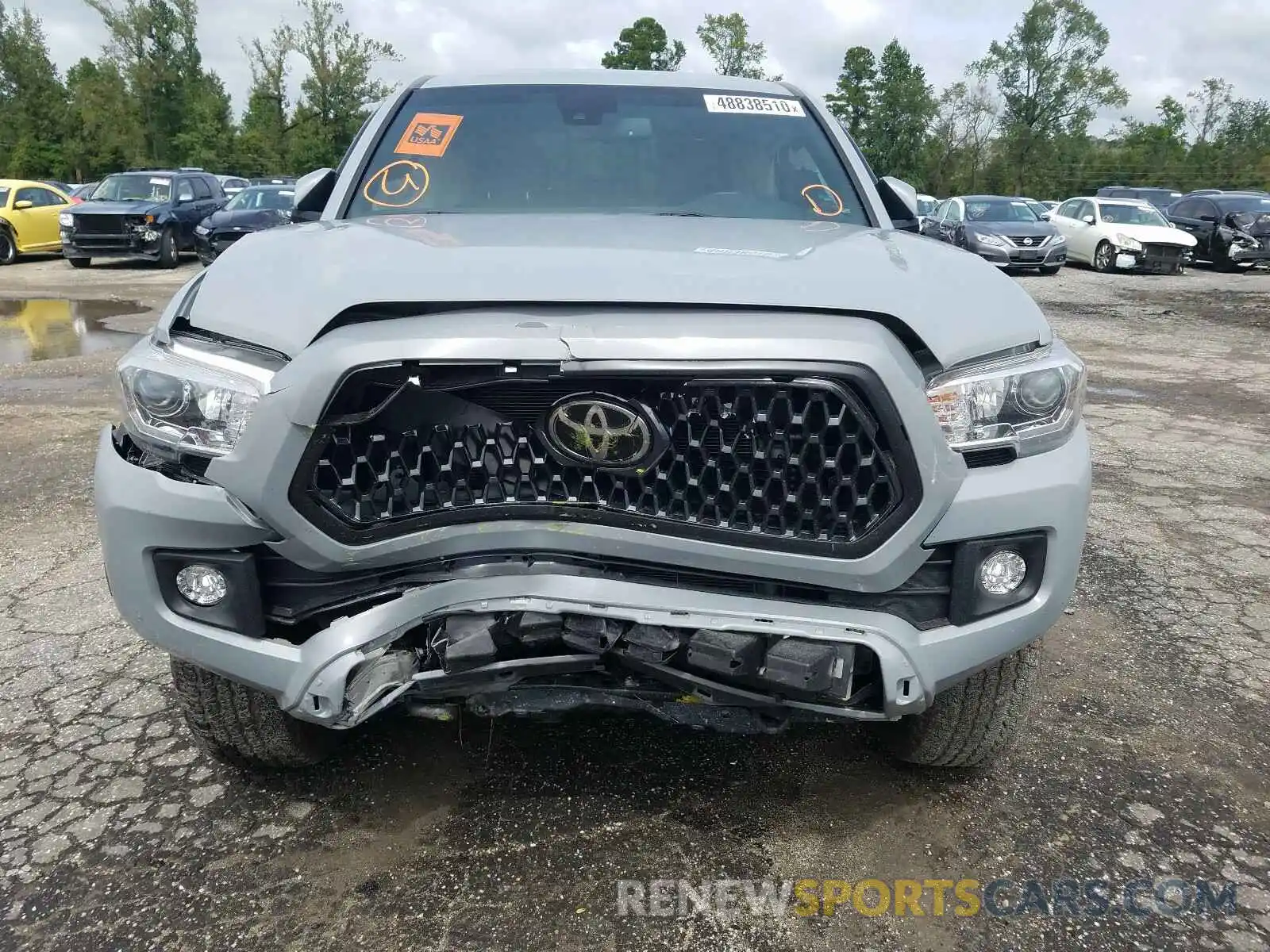 9 Photograph of a damaged car 3TMCZ5AN6KM225789 TOYOTA TACOMA 2019