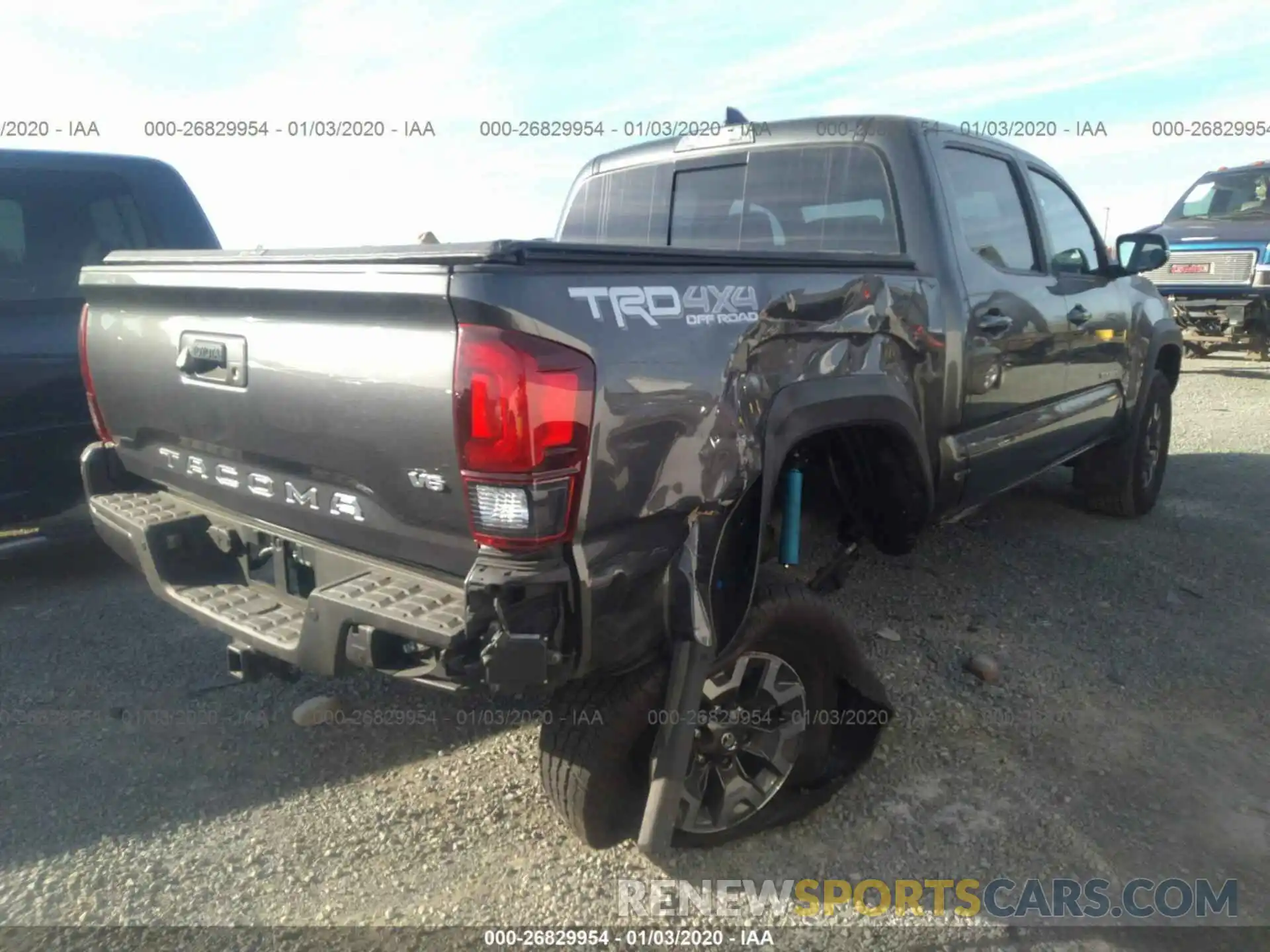 4 Фотография поврежденного автомобиля 3TMCZ5AN6KM226019 TOYOTA TACOMA 2019