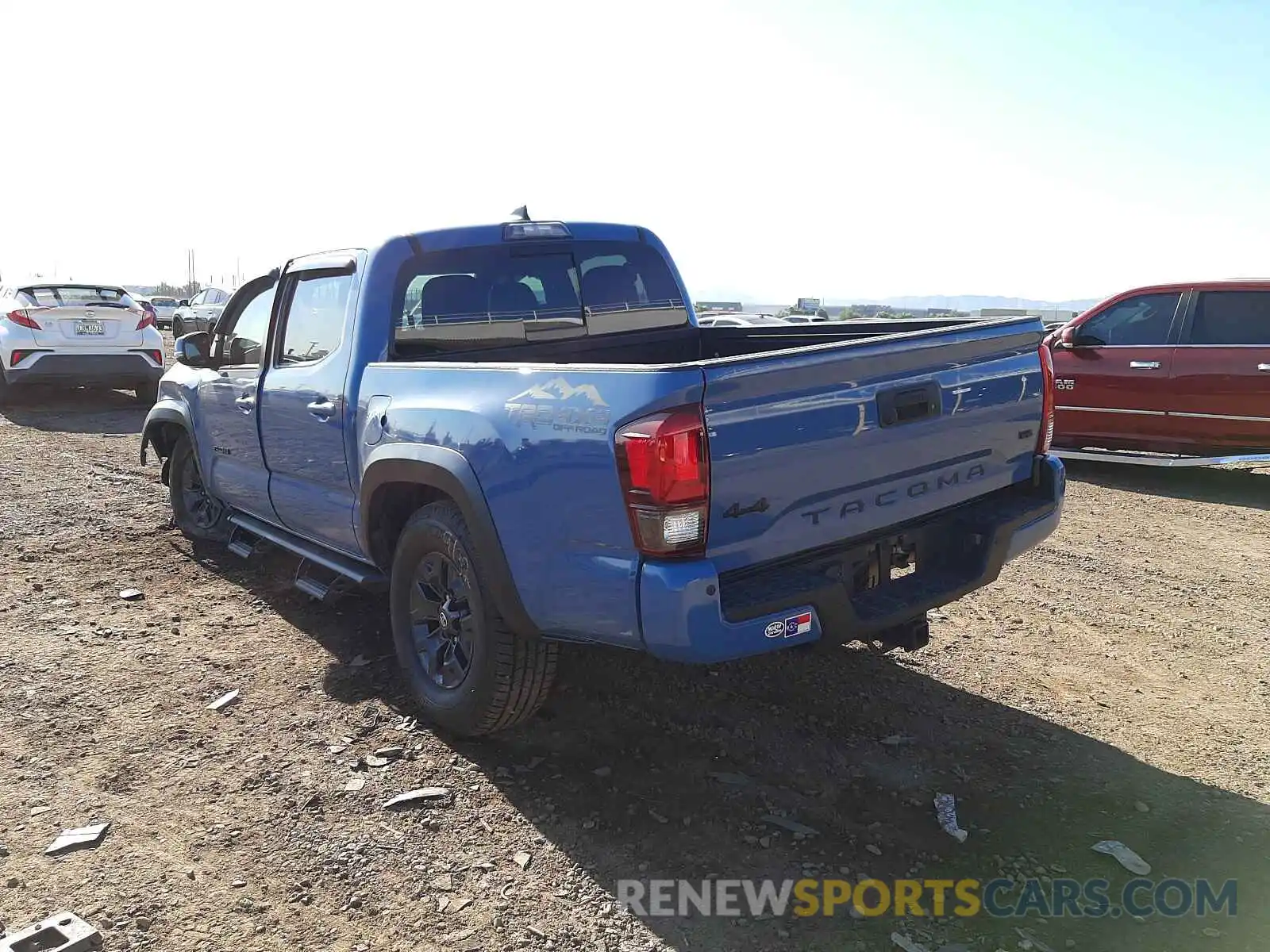 3 Photograph of a damaged car 3TMCZ5AN6KM230149 TOYOTA TACOMA 2019