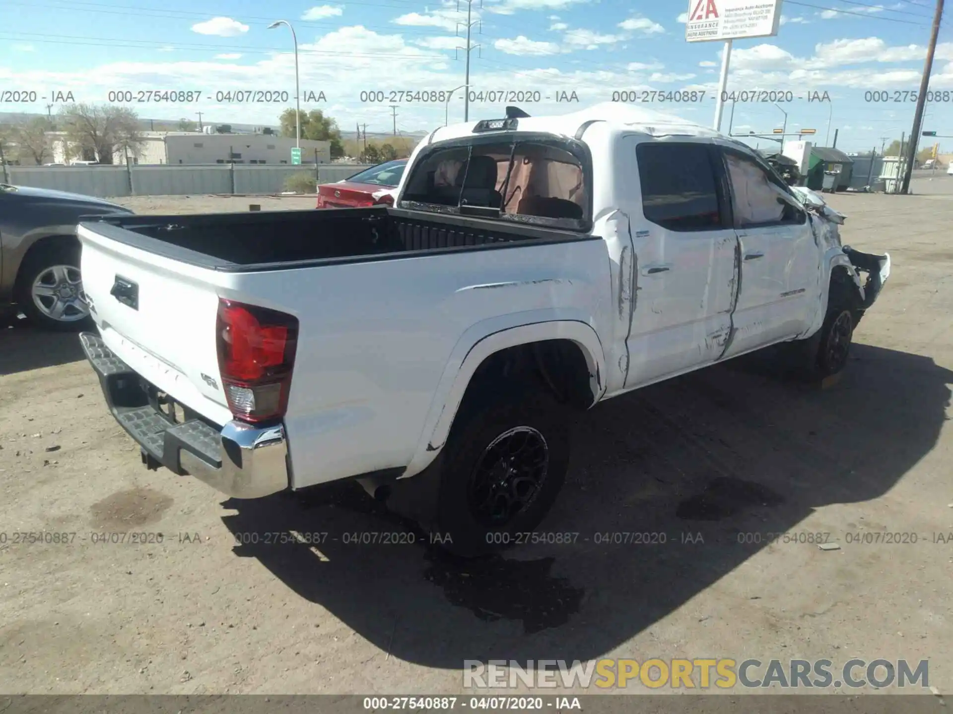 4 Photograph of a damaged car 3TMCZ5AN6KM230667 TOYOTA TACOMA 2019