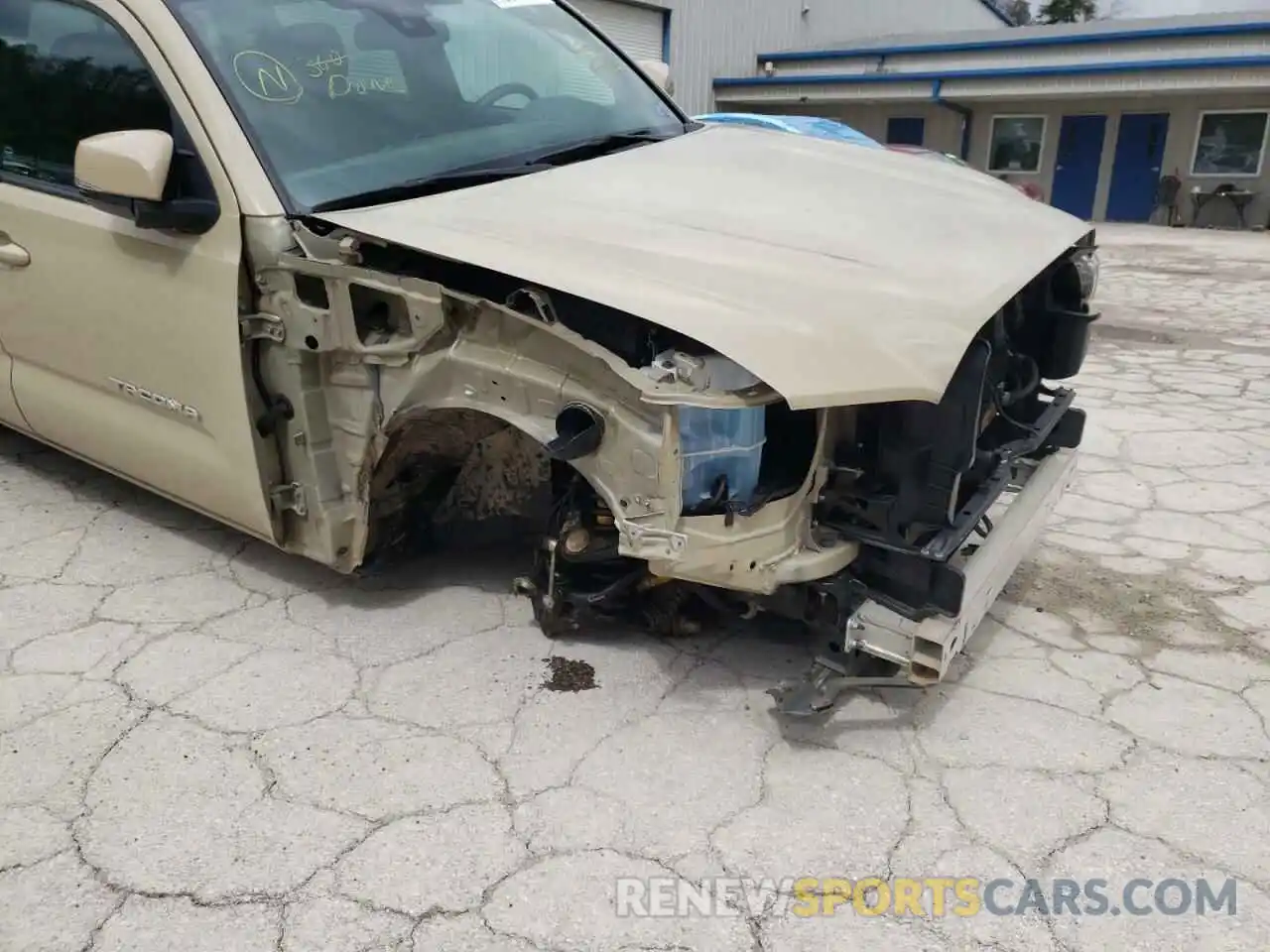 9 Photograph of a damaged car 3TMCZ5AN6KM232273 TOYOTA TACOMA 2019