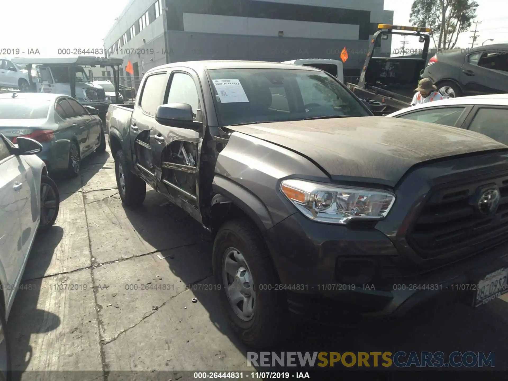 1 Photograph of a damaged car 3TMCZ5AN6KM232919 TOYOTA TACOMA 2019