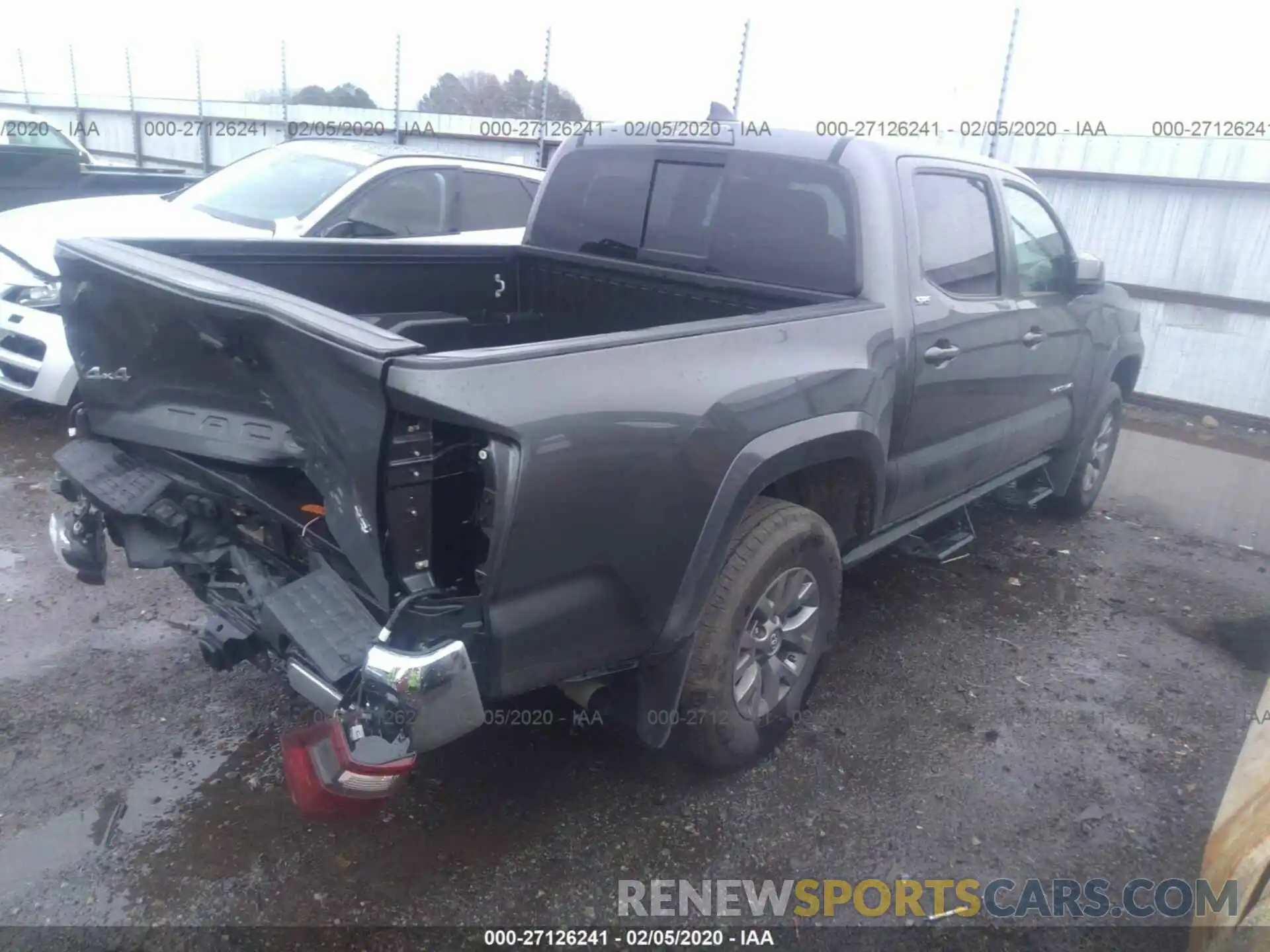 4 Photograph of a damaged car 3TMCZ5AN6KM232970 TOYOTA TACOMA 2019