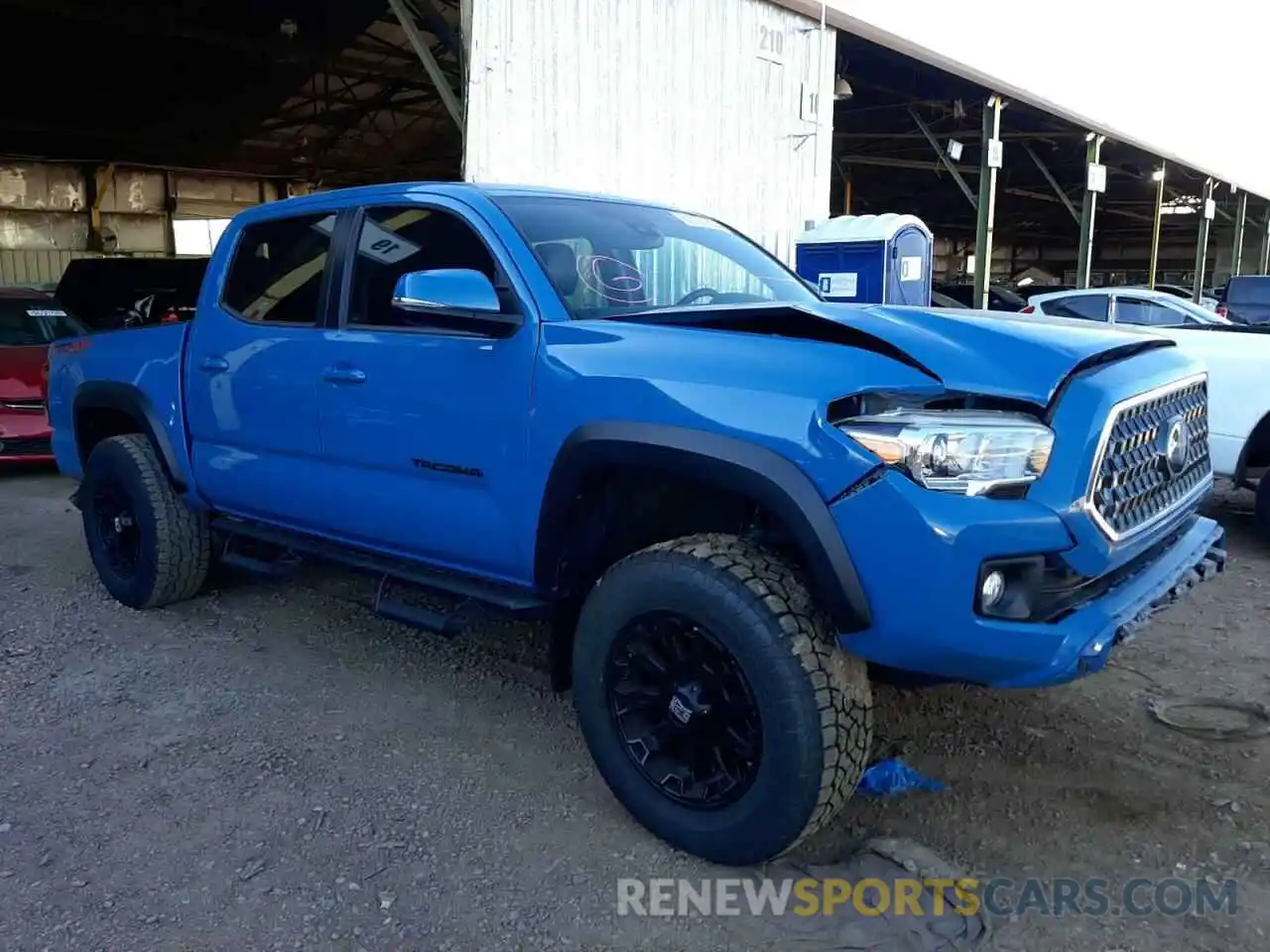 1 Фотография поврежденного автомобиля 3TMCZ5AN6KM234508 TOYOTA TACOMA 2019