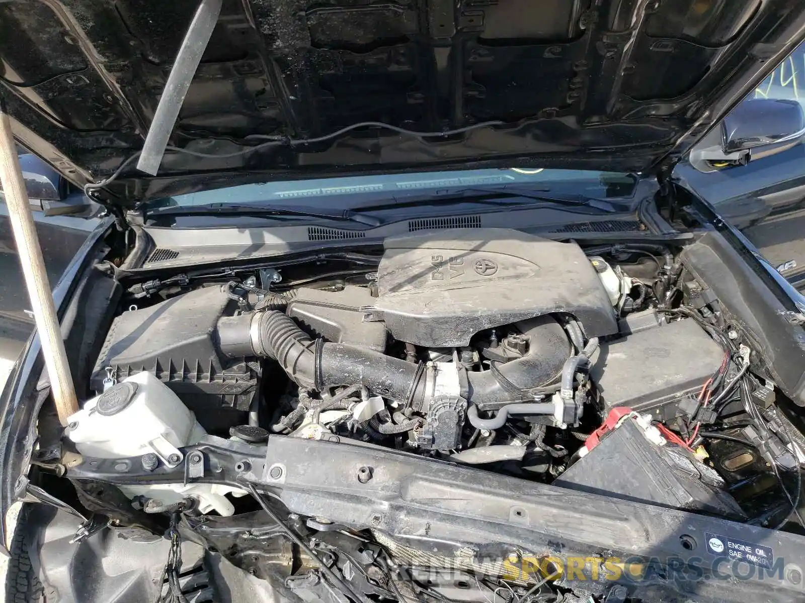 7 Photograph of a damaged car 3TMCZ5AN6KM234721 TOYOTA TACOMA 2019