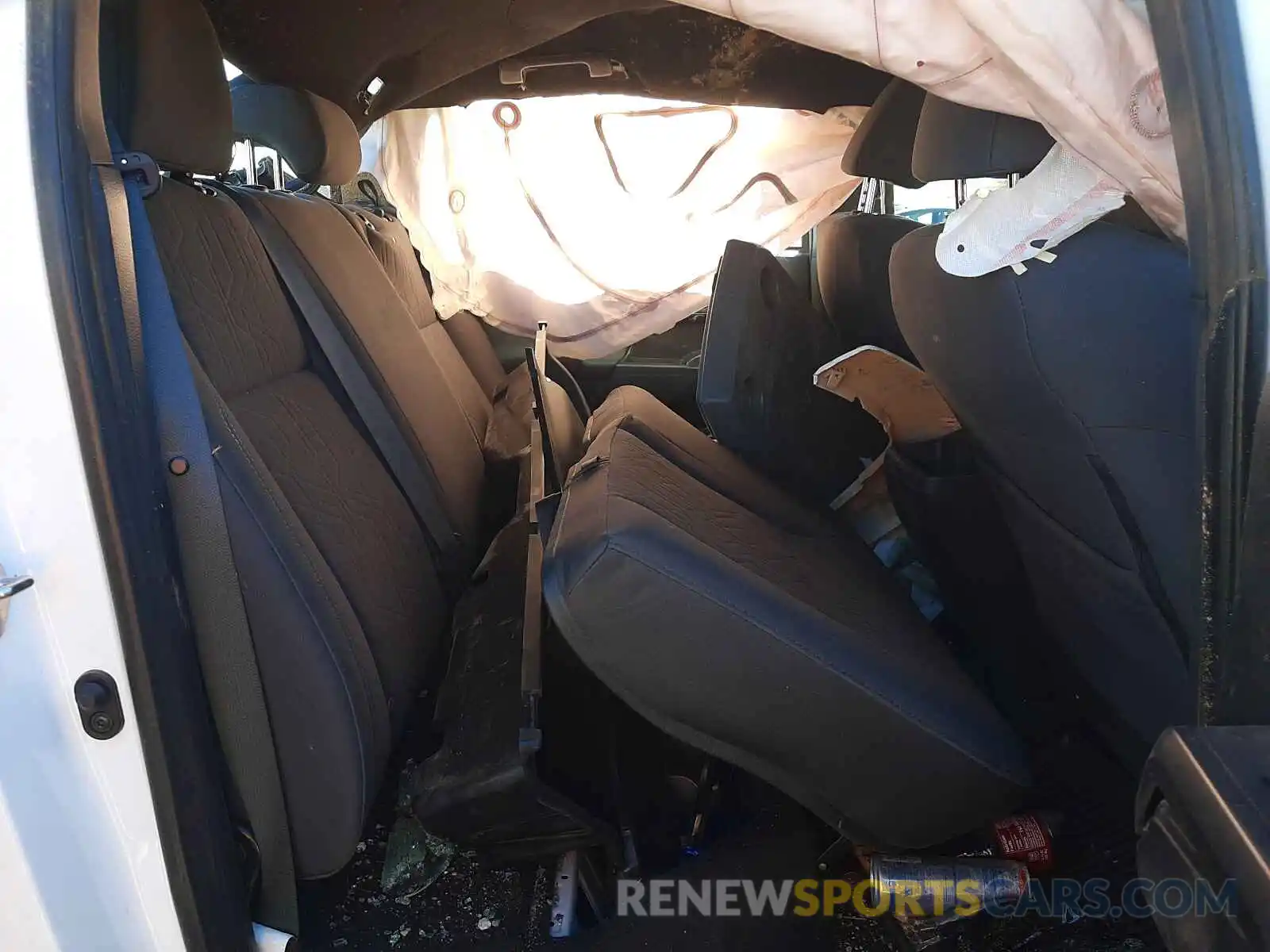 6 Photograph of a damaged car 3TMCZ5AN6KM235075 TOYOTA TACOMA 2019