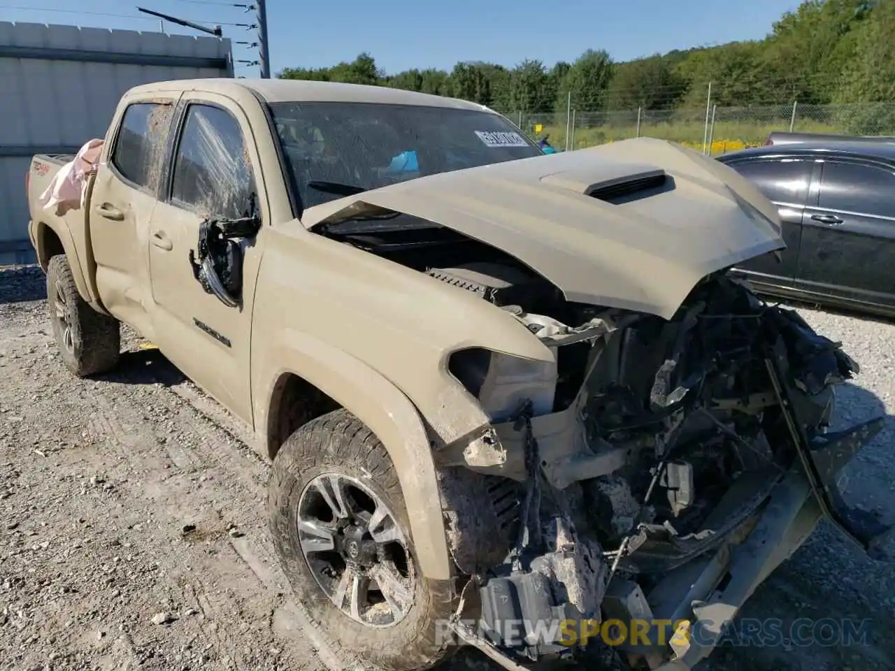 1 Photograph of a damaged car 3TMCZ5AN6KM238414 TOYOTA TACOMA 2019