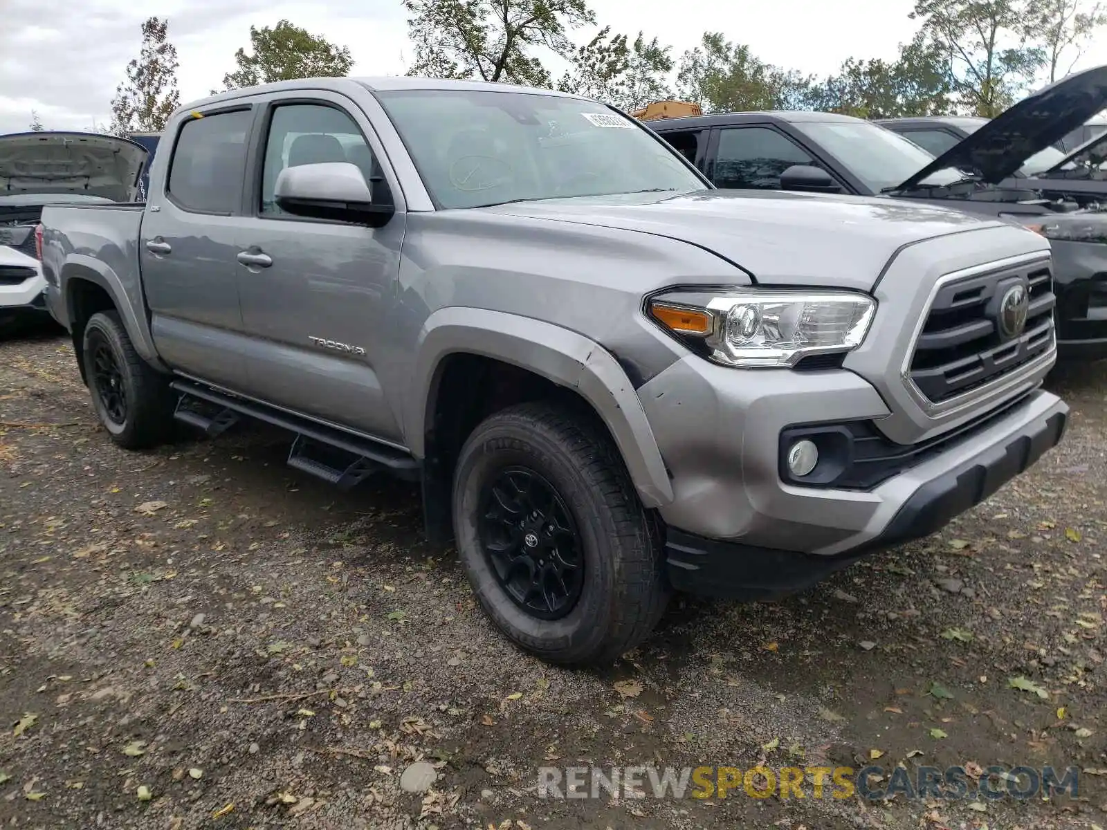 1 Photograph of a damaged car 3TMCZ5AN6KM246738 TOYOTA TACOMA 2019