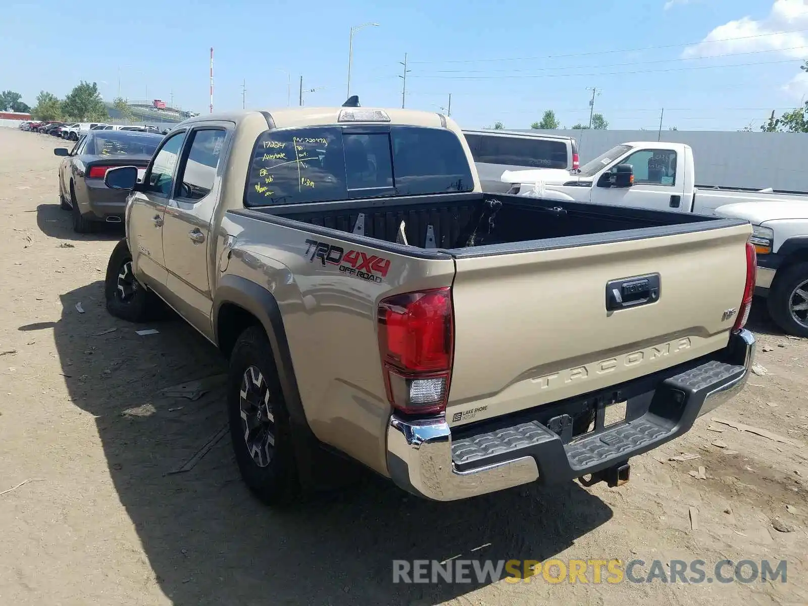 3 Photograph of a damaged car 3TMCZ5AN6KM247937 TOYOTA TACOMA 2019