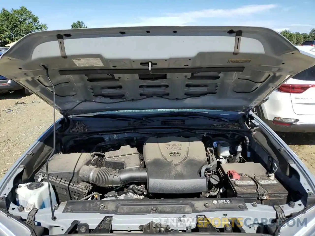 7 Photograph of a damaged car 3TMCZ5AN6KM248411 TOYOTA TACOMA 2019