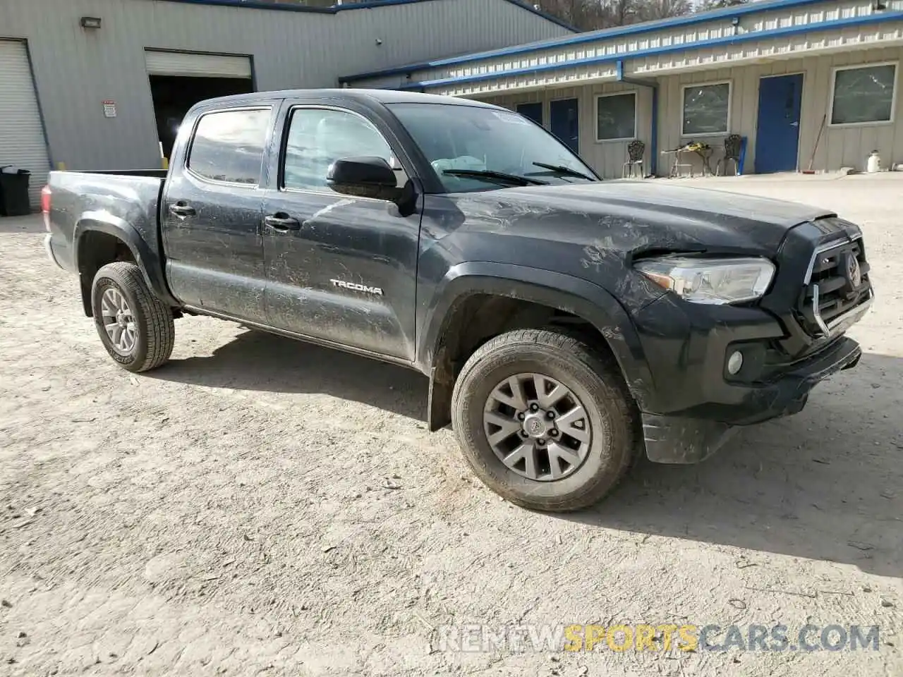 4 Photograph of a damaged car 3TMCZ5AN6KM250210 TOYOTA TACOMA 2019