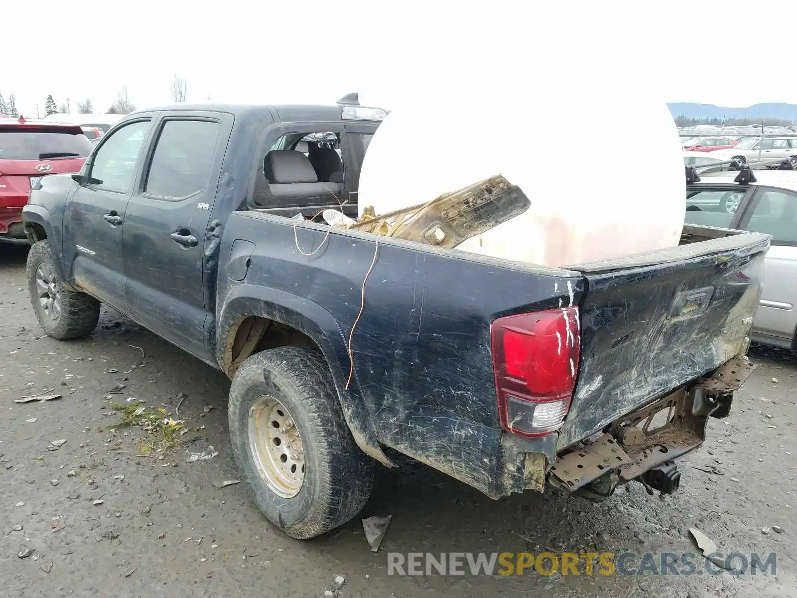 3 Photograph of a damaged car 3TMCZ5AN6KM251051 TOYOTA TACOMA 2019