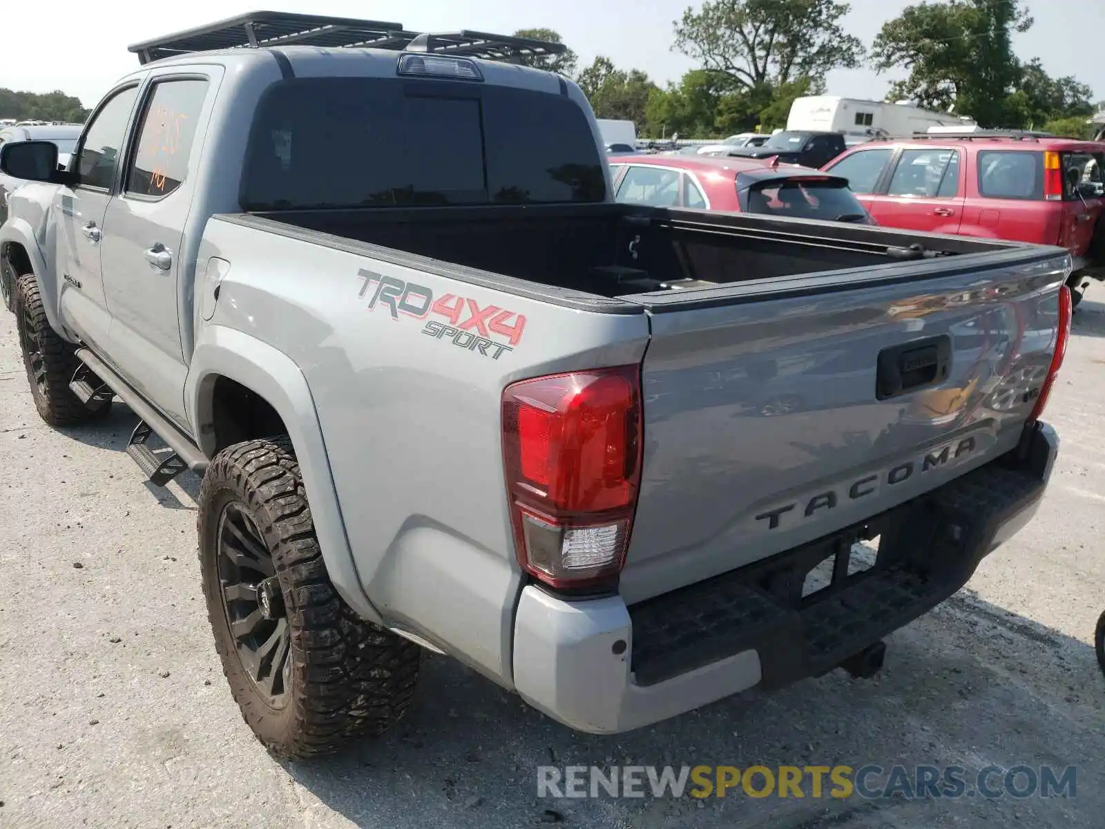 3 Photograph of a damaged car 3TMCZ5AN6KM254368 TOYOTA TACOMA 2019