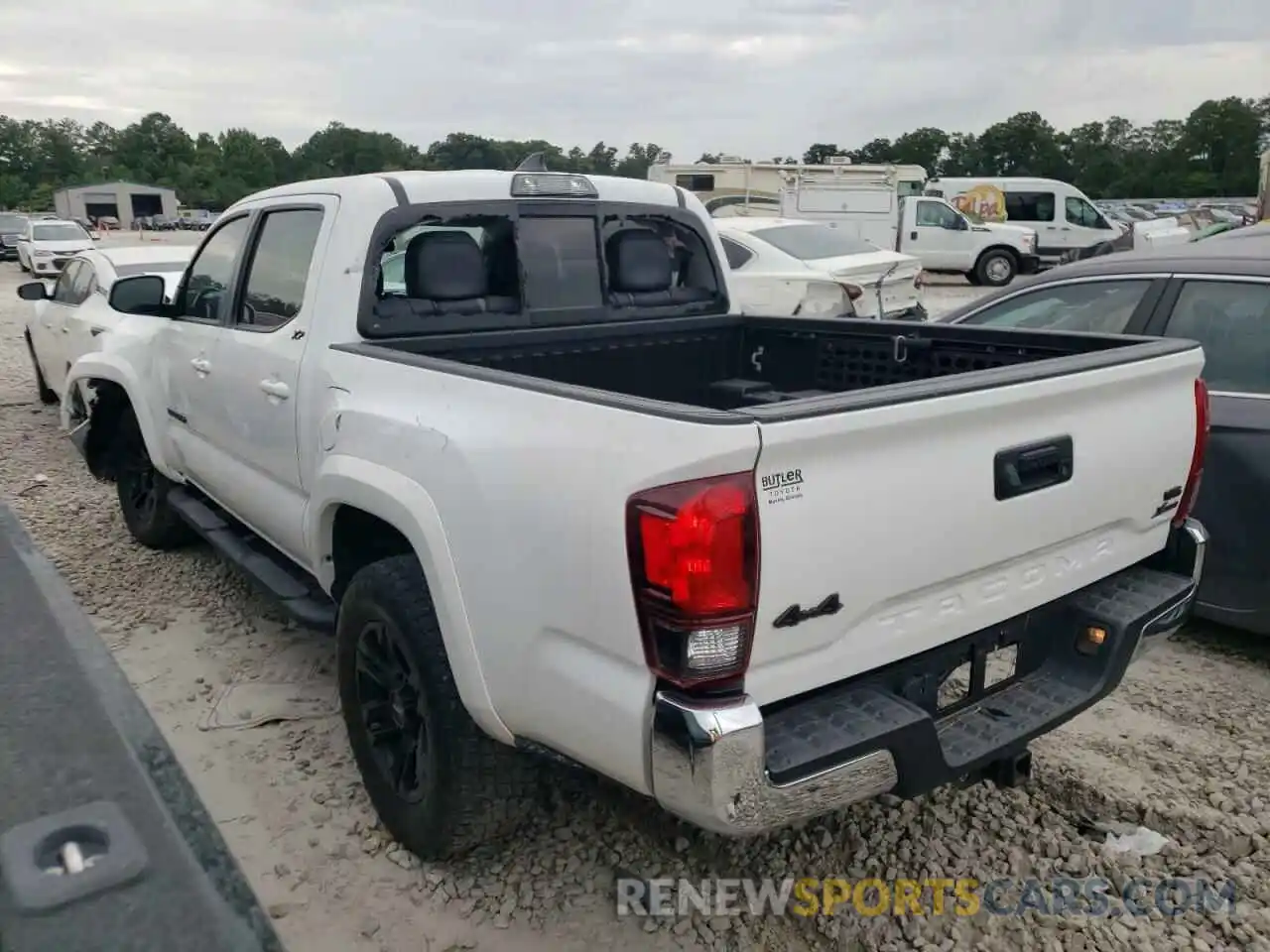 3 Фотография поврежденного автомобиля 3TMCZ5AN6KM256749 TOYOTA TACOMA 2019