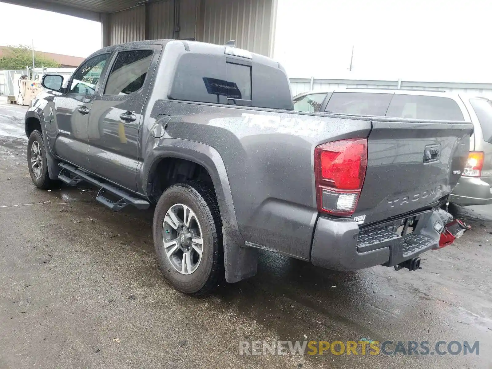 3 Photograph of a damaged car 3TMCZ5AN6KM260350 TOYOTA TACOMA 2019