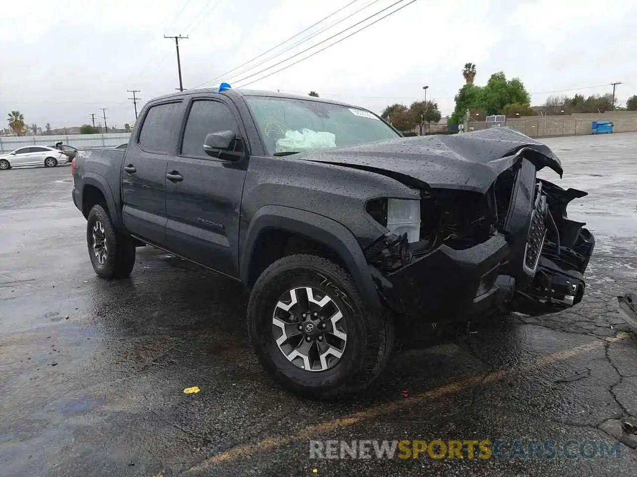 1 Photograph of a damaged car 3TMCZ5AN6KM263054 TOYOTA TACOMA 2019