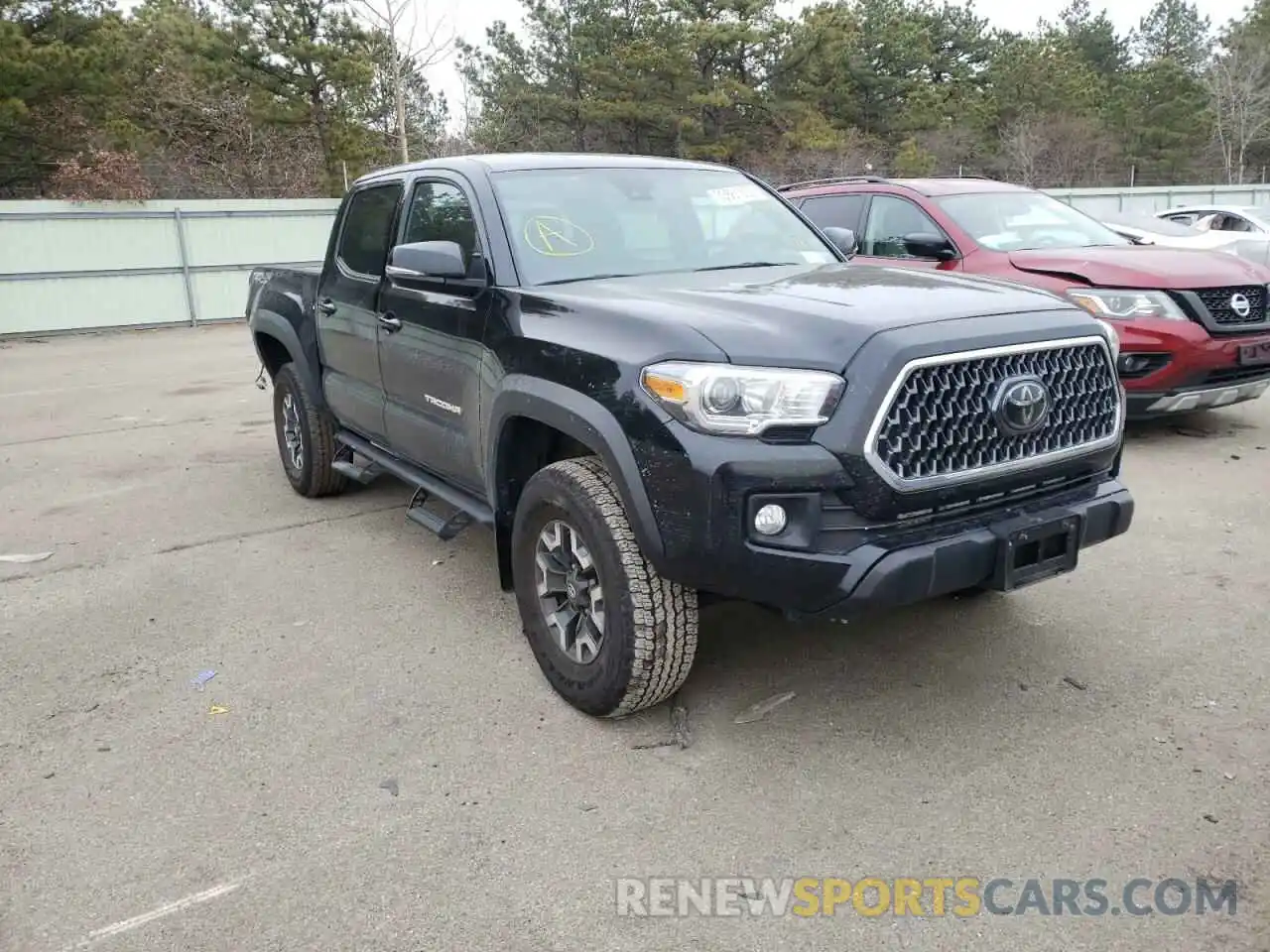 1 Photograph of a damaged car 3TMCZ5AN6KM266553 TOYOTA TACOMA 2019