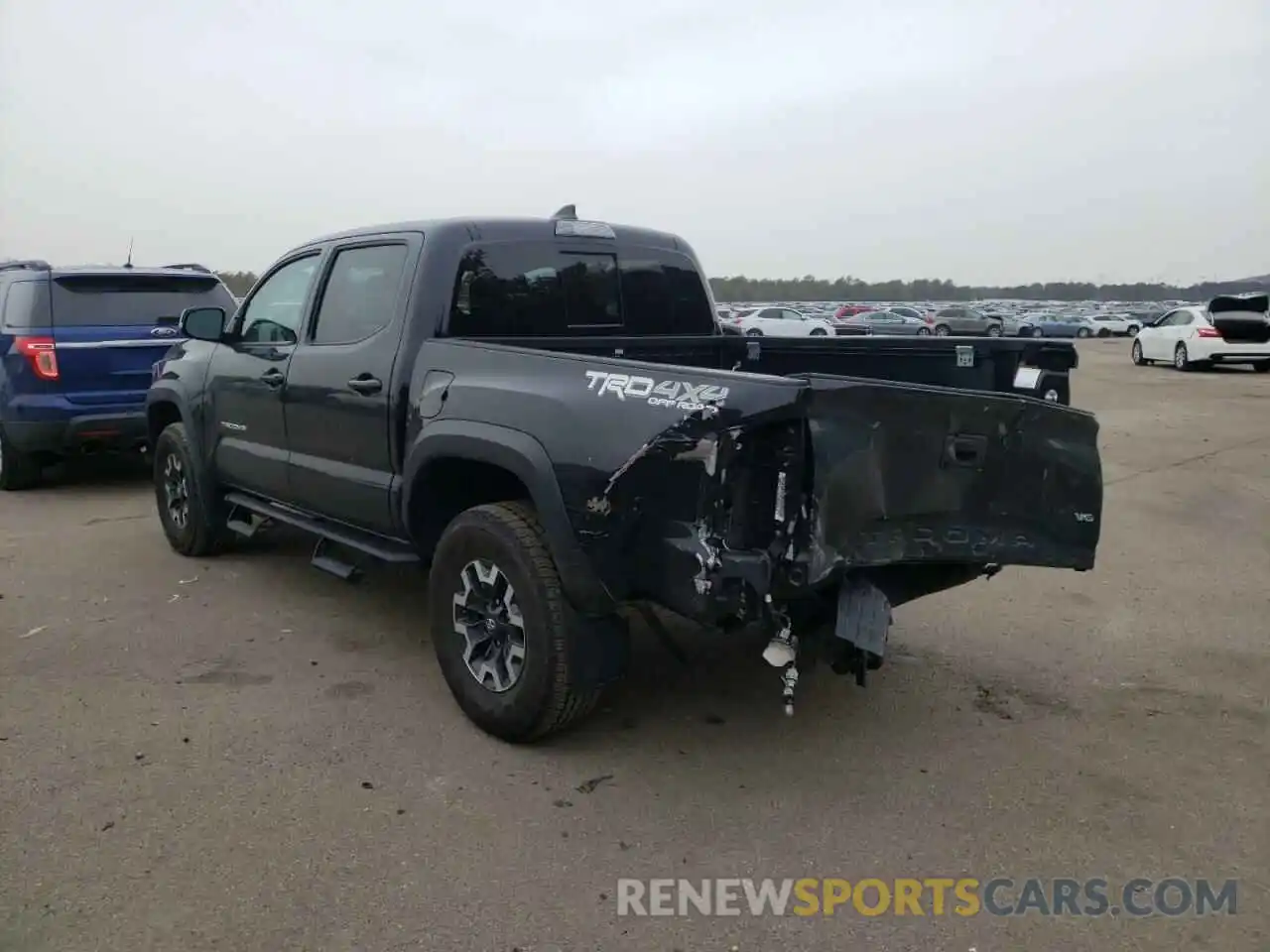 3 Photograph of a damaged car 3TMCZ5AN6KM266553 TOYOTA TACOMA 2019