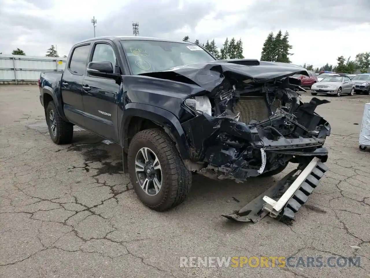 1 Photograph of a damaged car 3TMCZ5AN6KM266732 TOYOTA TACOMA 2019