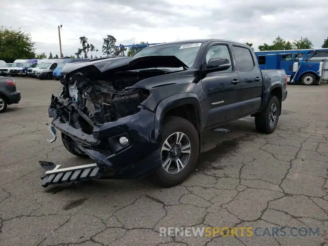 2 Photograph of a damaged car 3TMCZ5AN6KM266732 TOYOTA TACOMA 2019