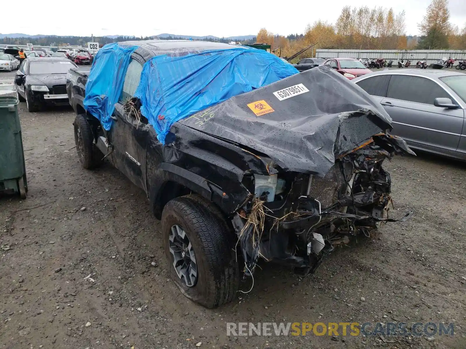 1 Photograph of a damaged car 3TMCZ5AN6KM266794 TOYOTA TACOMA 2019