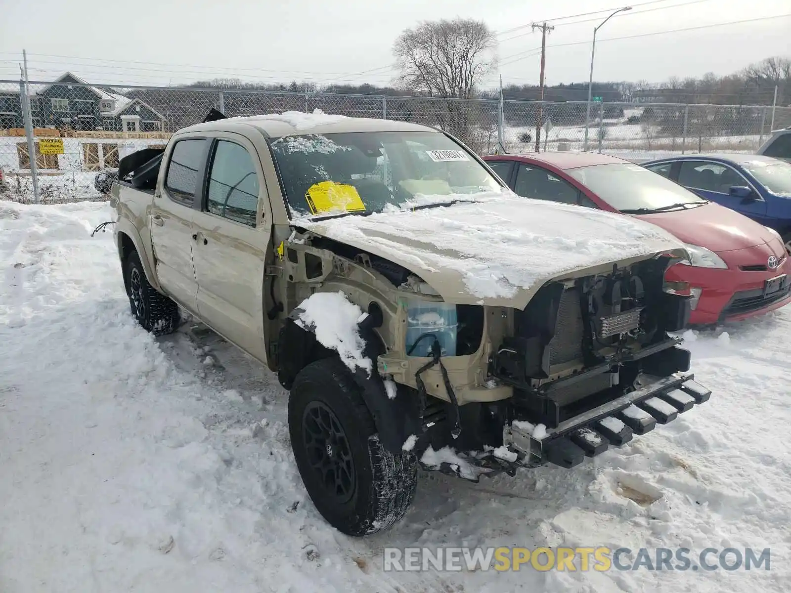 1 Фотография поврежденного автомобиля 3TMCZ5AN6KM267699 TOYOTA TACOMA 2019