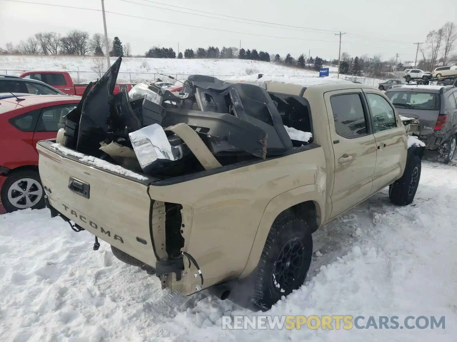 4 Photograph of a damaged car 3TMCZ5AN6KM267699 TOYOTA TACOMA 2019