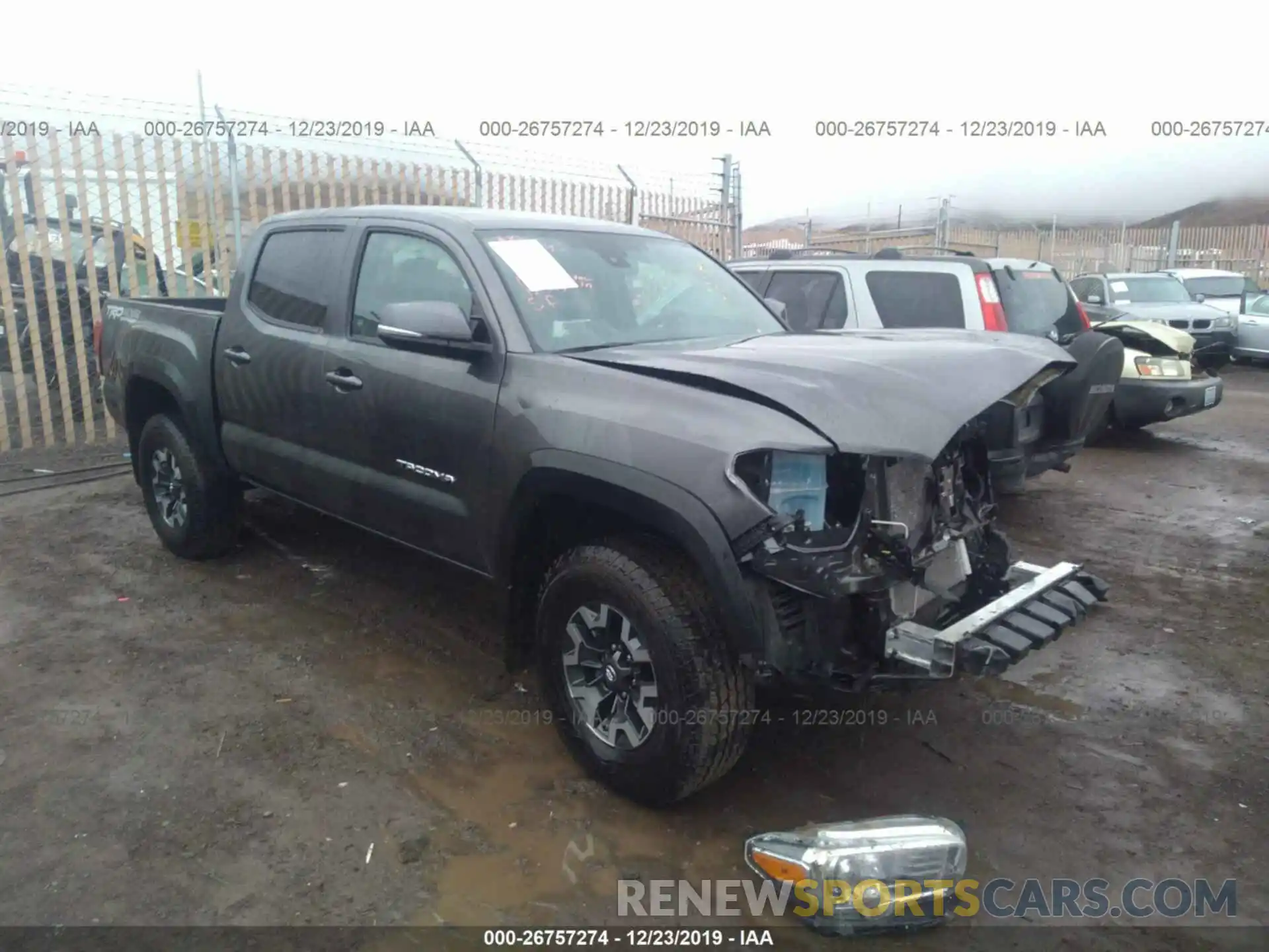 1 Photograph of a damaged car 3TMCZ5AN6KM268397 TOYOTA TACOMA 2019