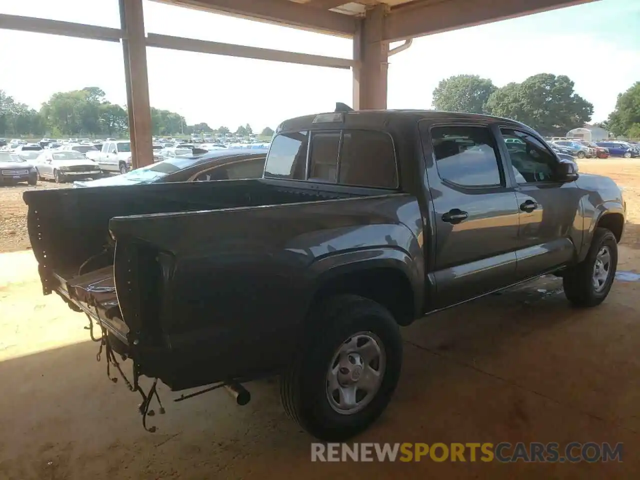 4 Photograph of a damaged car 3TMCZ5AN6KM268478 TOYOTA TACOMA 2019