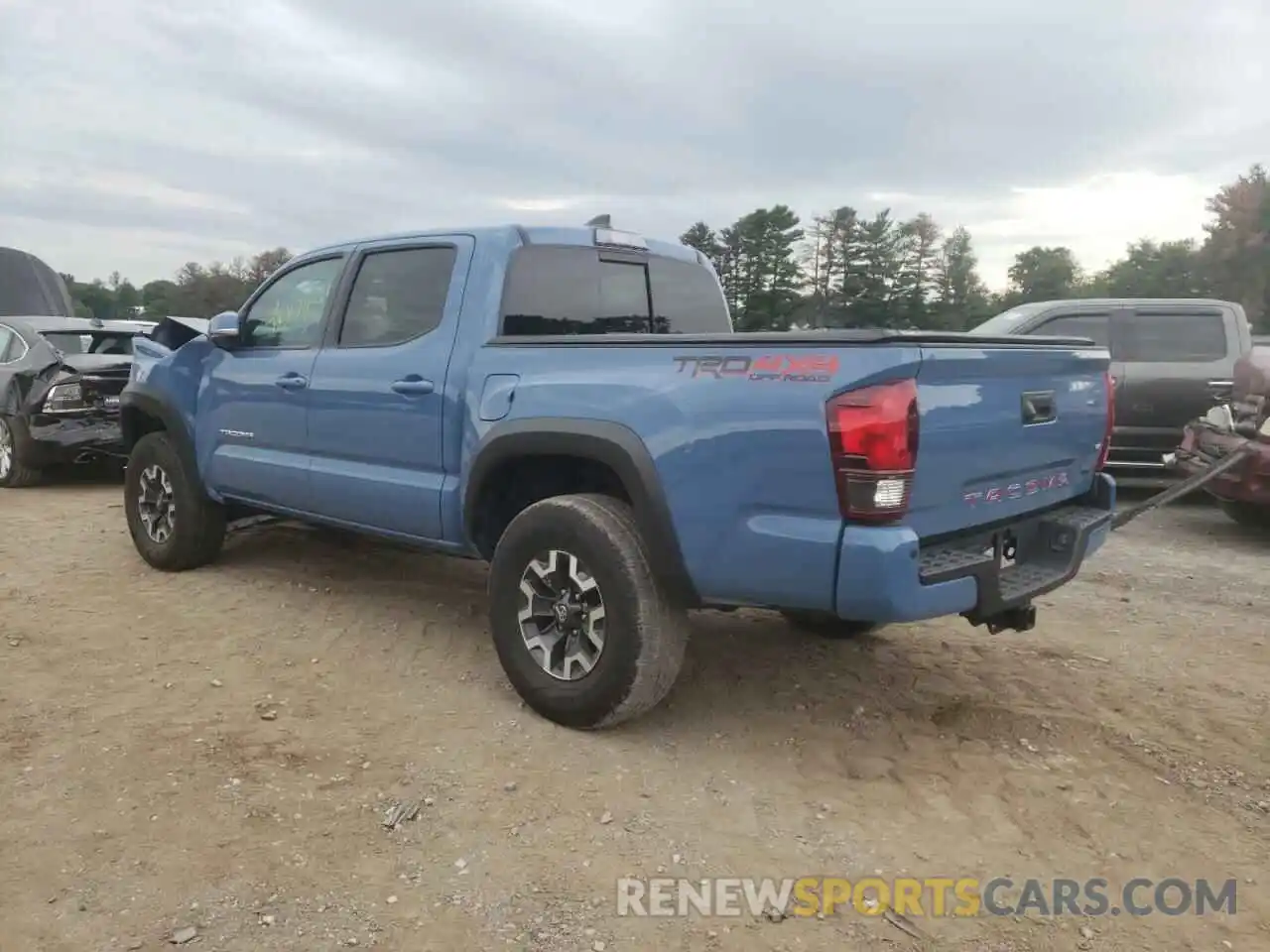 3 Photograph of a damaged car 3TMCZ5AN6KM268741 TOYOTA TACOMA 2019