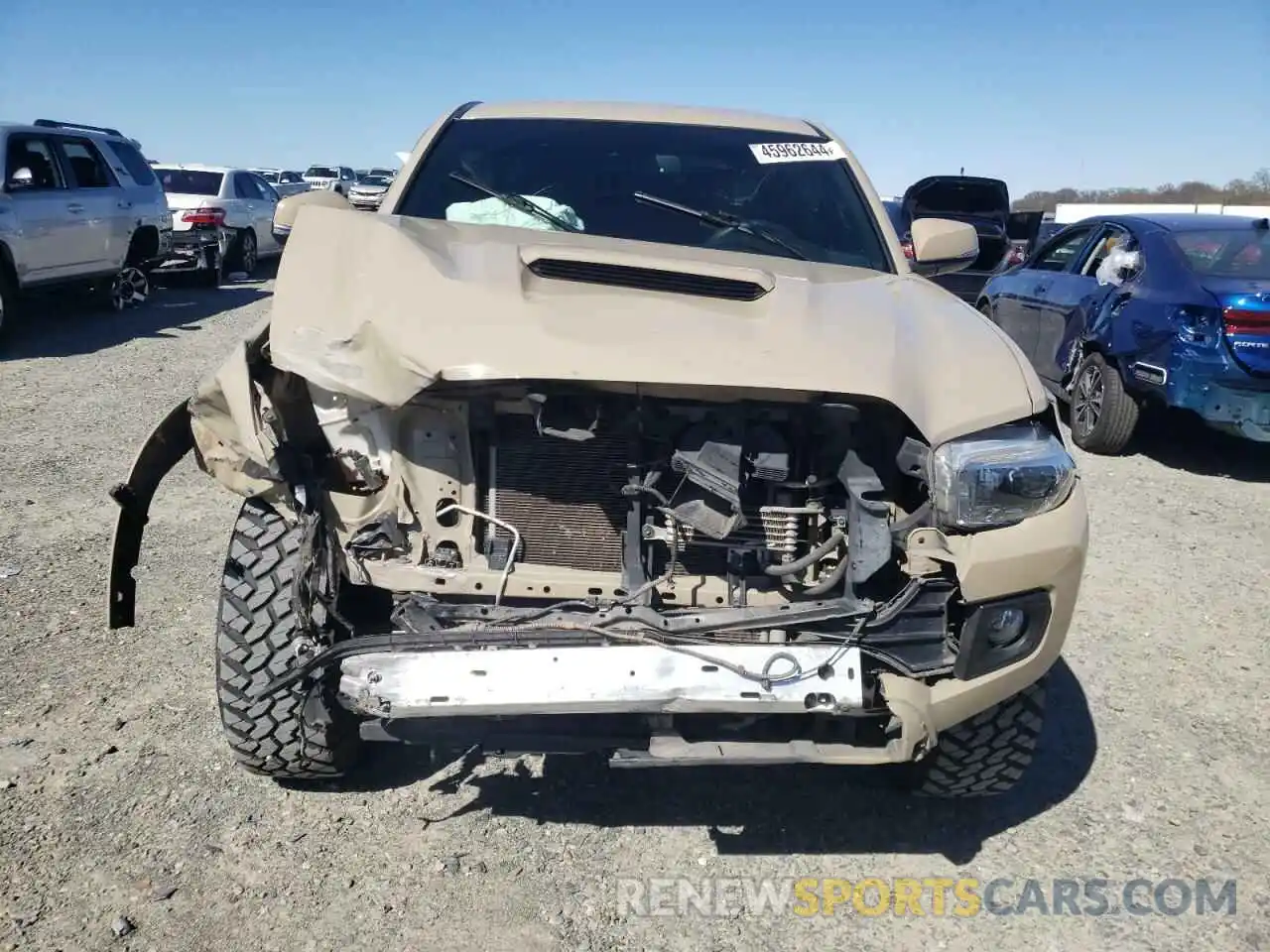 5 Photograph of a damaged car 3TMCZ5AN6KM269517 TOYOTA TACOMA 2019