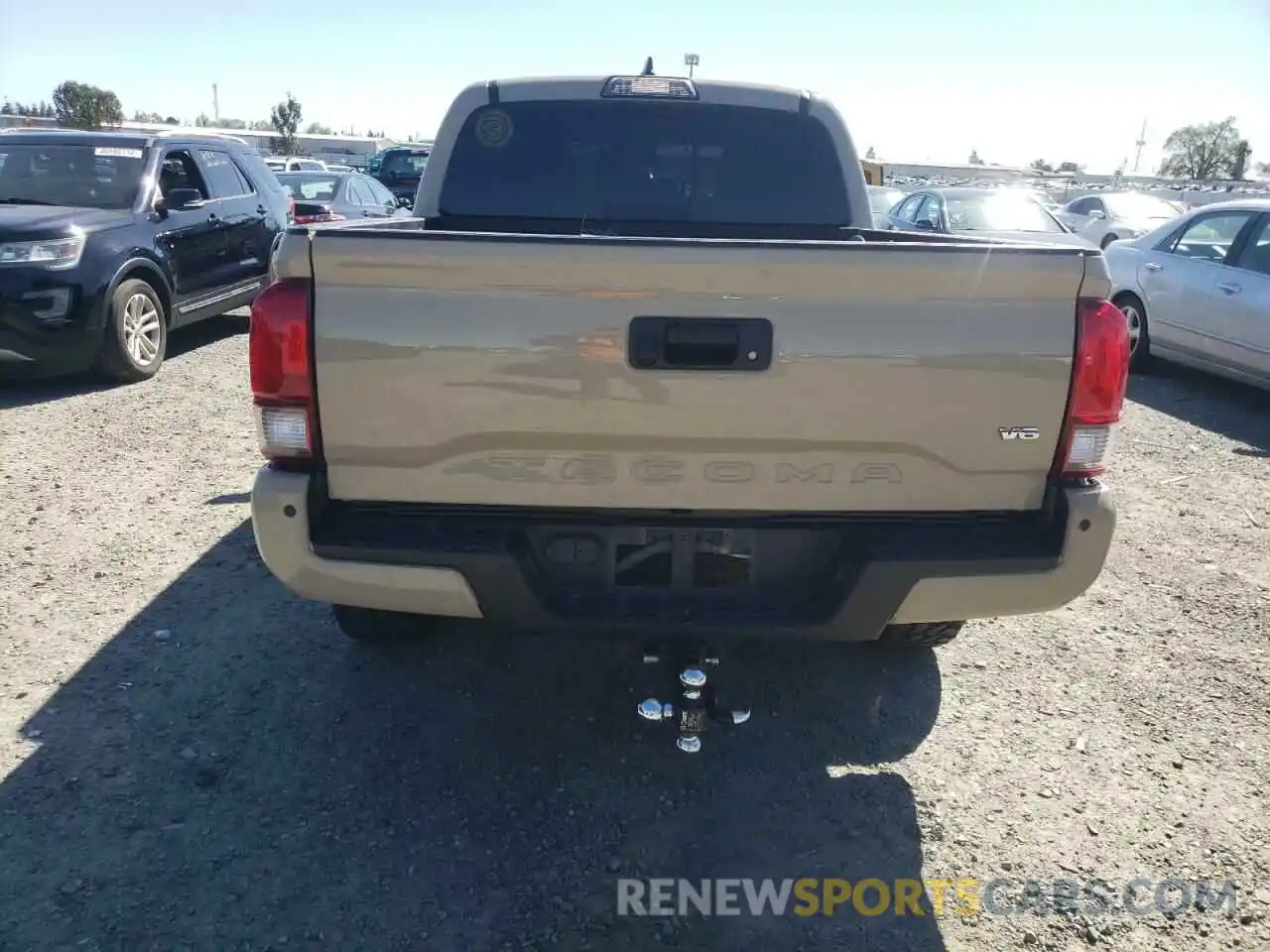 6 Photograph of a damaged car 3TMCZ5AN6KM269517 TOYOTA TACOMA 2019