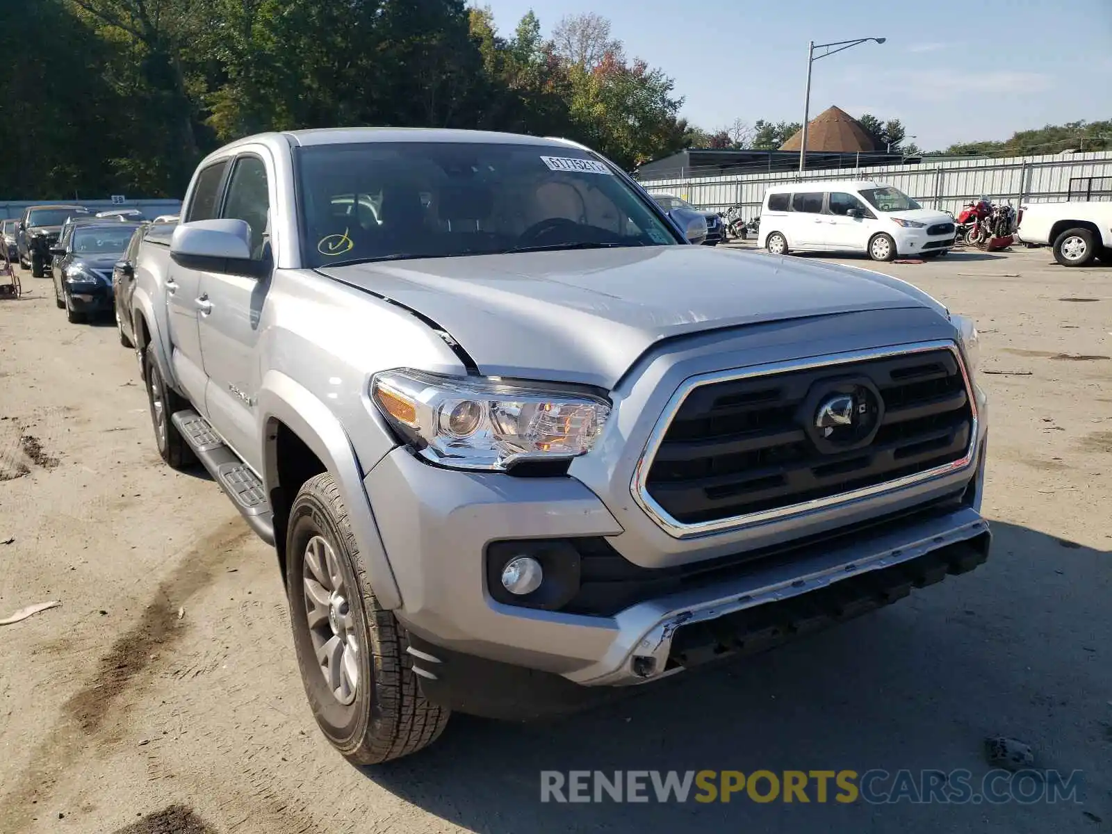 1 Photograph of a damaged car 3TMCZ5AN6KM269839 TOYOTA TACOMA 2019