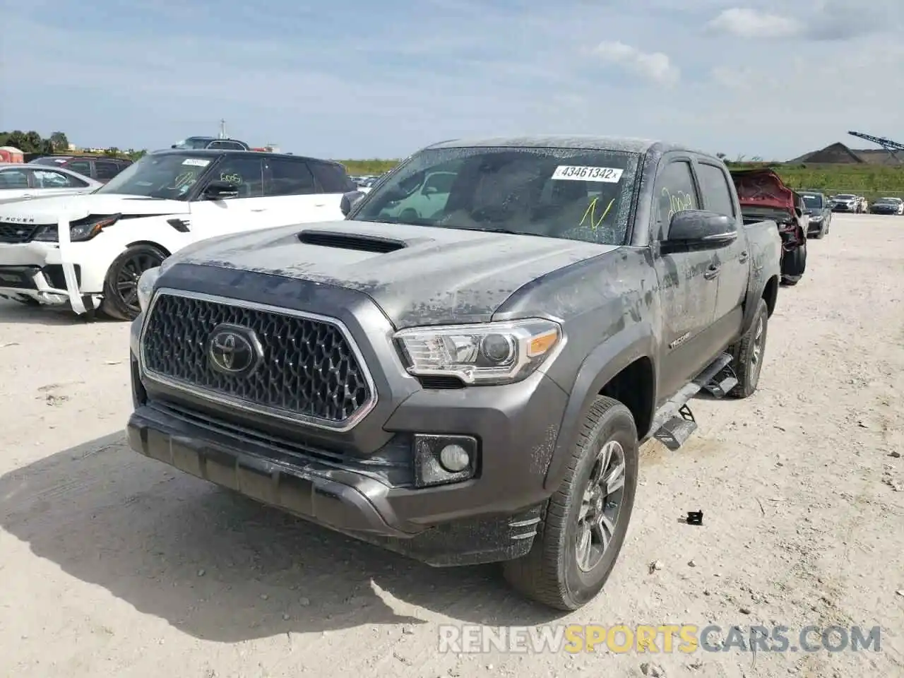 2 Photograph of a damaged car 3TMCZ5AN6KM271171 TOYOTA TACOMA 2019