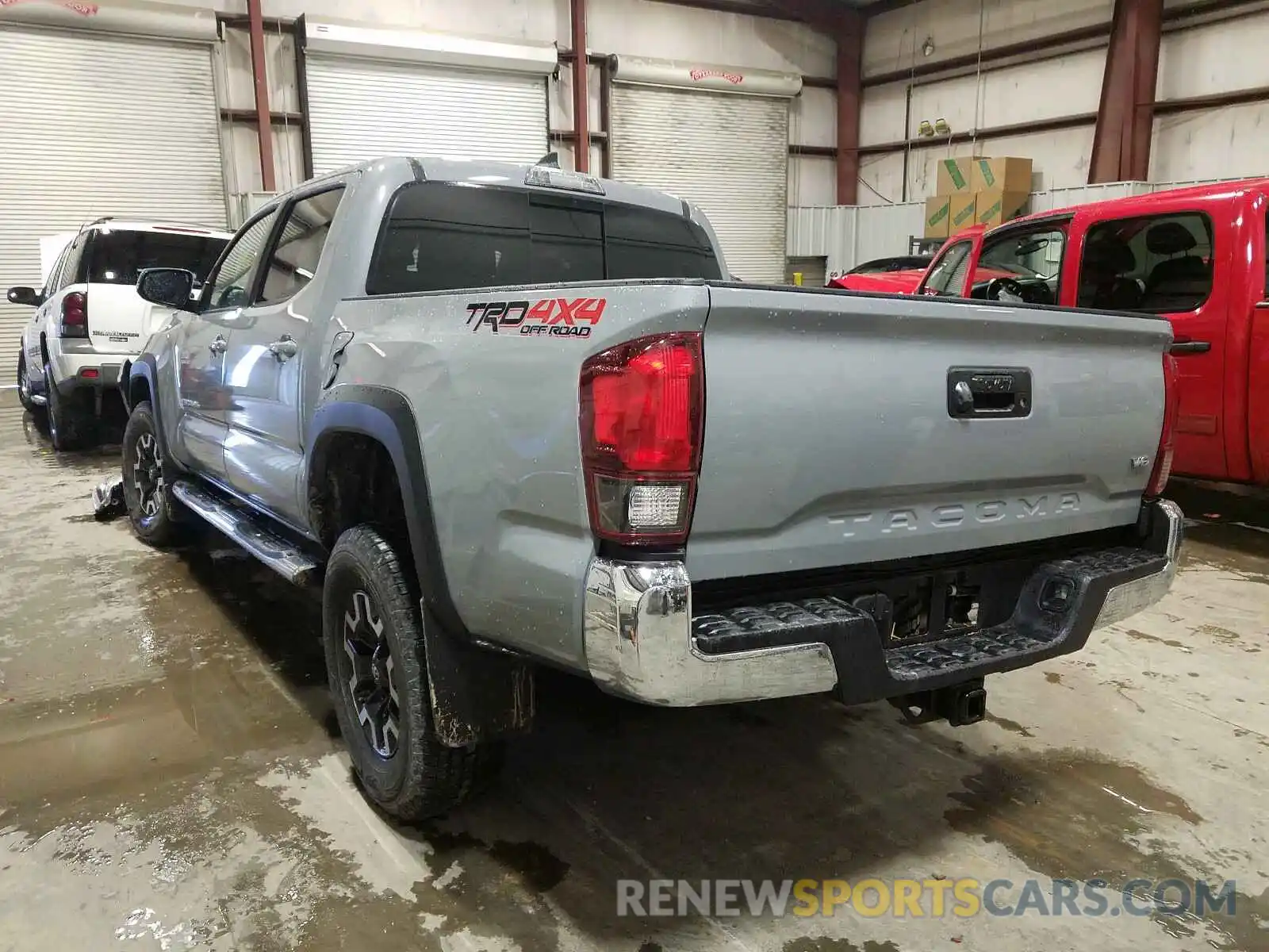 3 Photograph of a damaged car 3TMCZ5AN6KM273518 TOYOTA TACOMA 2019