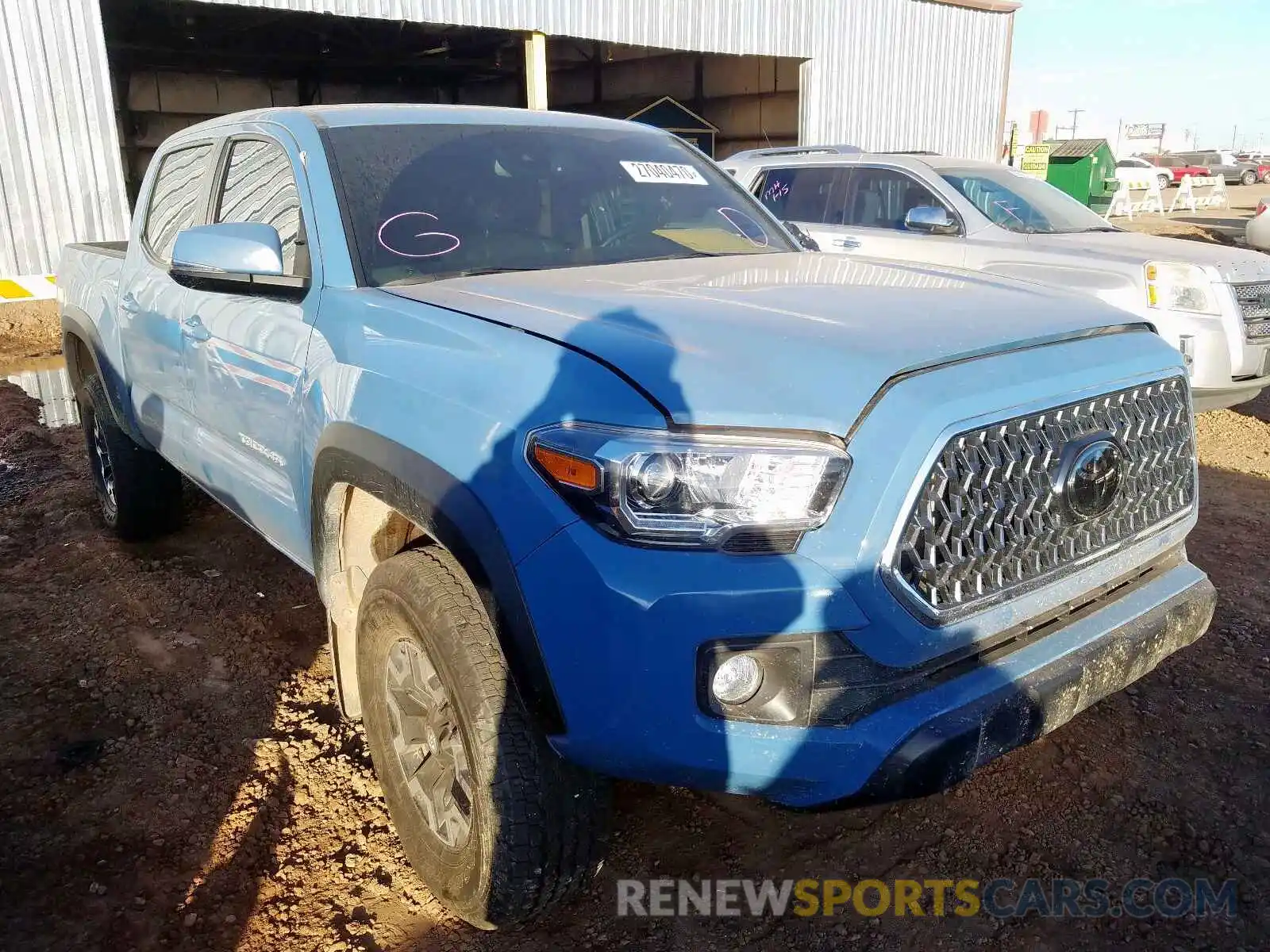 1 Photograph of a damaged car 3TMCZ5AN6KM274717 TOYOTA TACOMA 2019