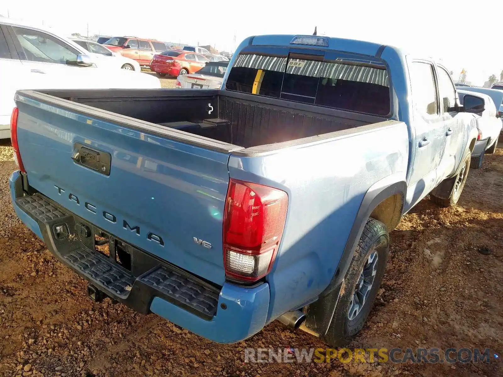 4 Photograph of a damaged car 3TMCZ5AN6KM274717 TOYOTA TACOMA 2019