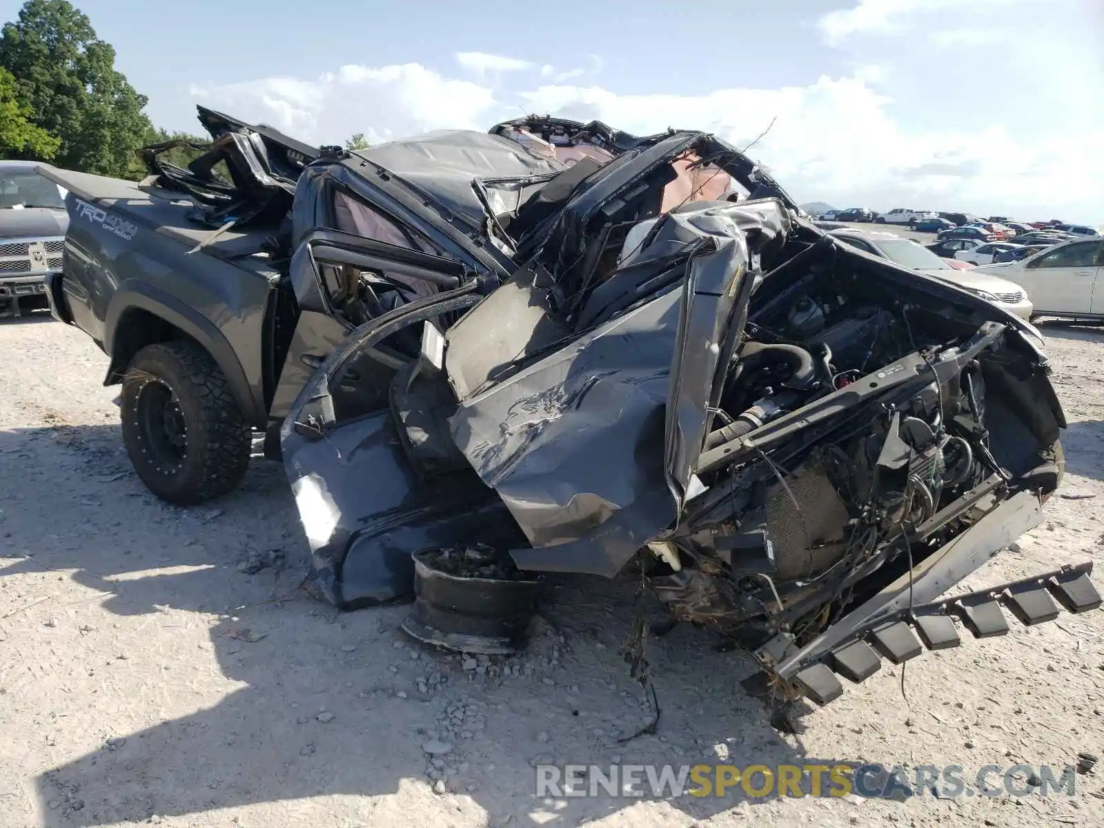 1 Photograph of a damaged car 3TMCZ5AN6KM283661 TOYOTA TACOMA 2019